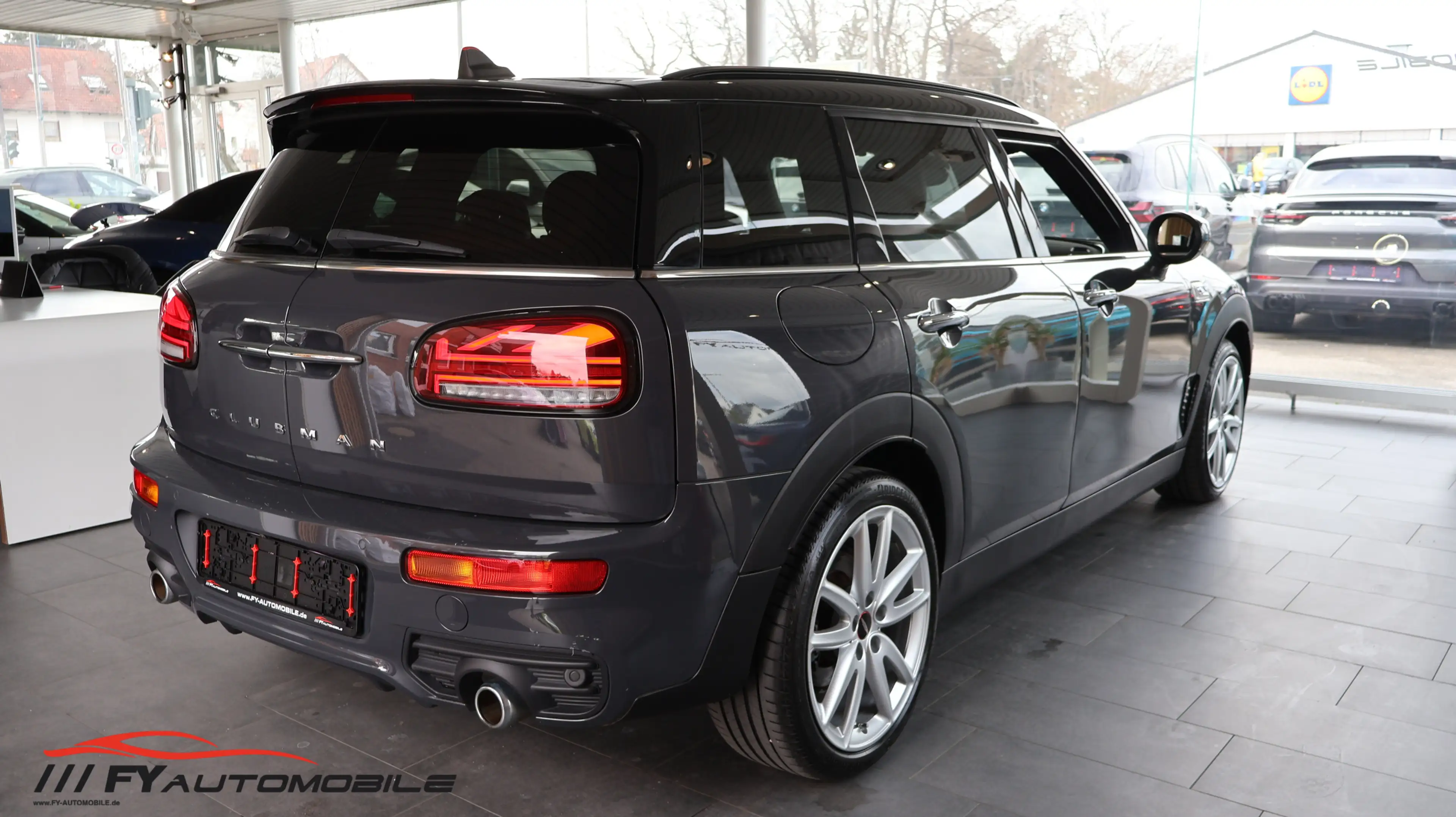 MINI Cooper SD Clubman All4 John Cooper Works Kit* — photo 6
