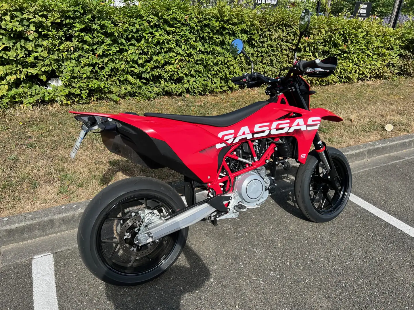 Gas Gas Rood - 2