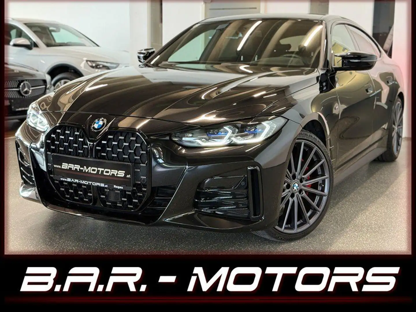 BMW M4 Gran Coupe- M440 i*H&K*LASER*CARBON*HUD*MEMOR Schwarz - 1