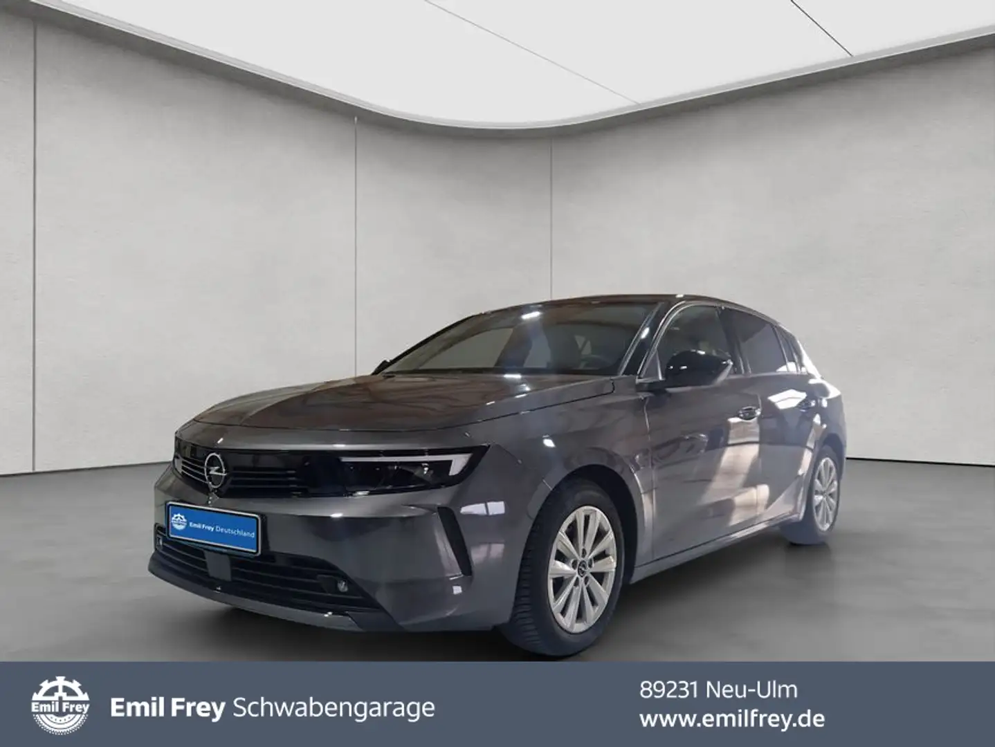 Opel Astra 1.2 Turbo Automatik Elegance *AHK*NAVI* Grau - 1