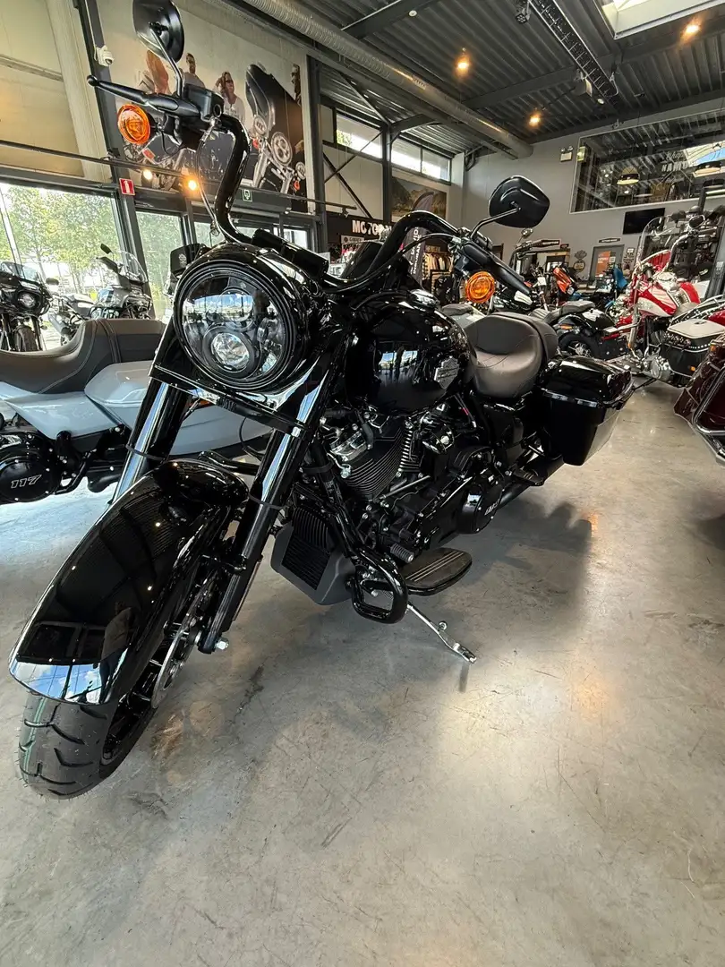 Harley-Davidson Road King SPECIAL Negro - 1