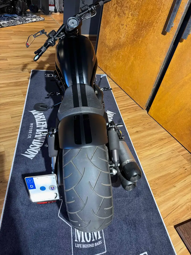 Harley-Davidson Night Rod Special  Airride Negru - 2