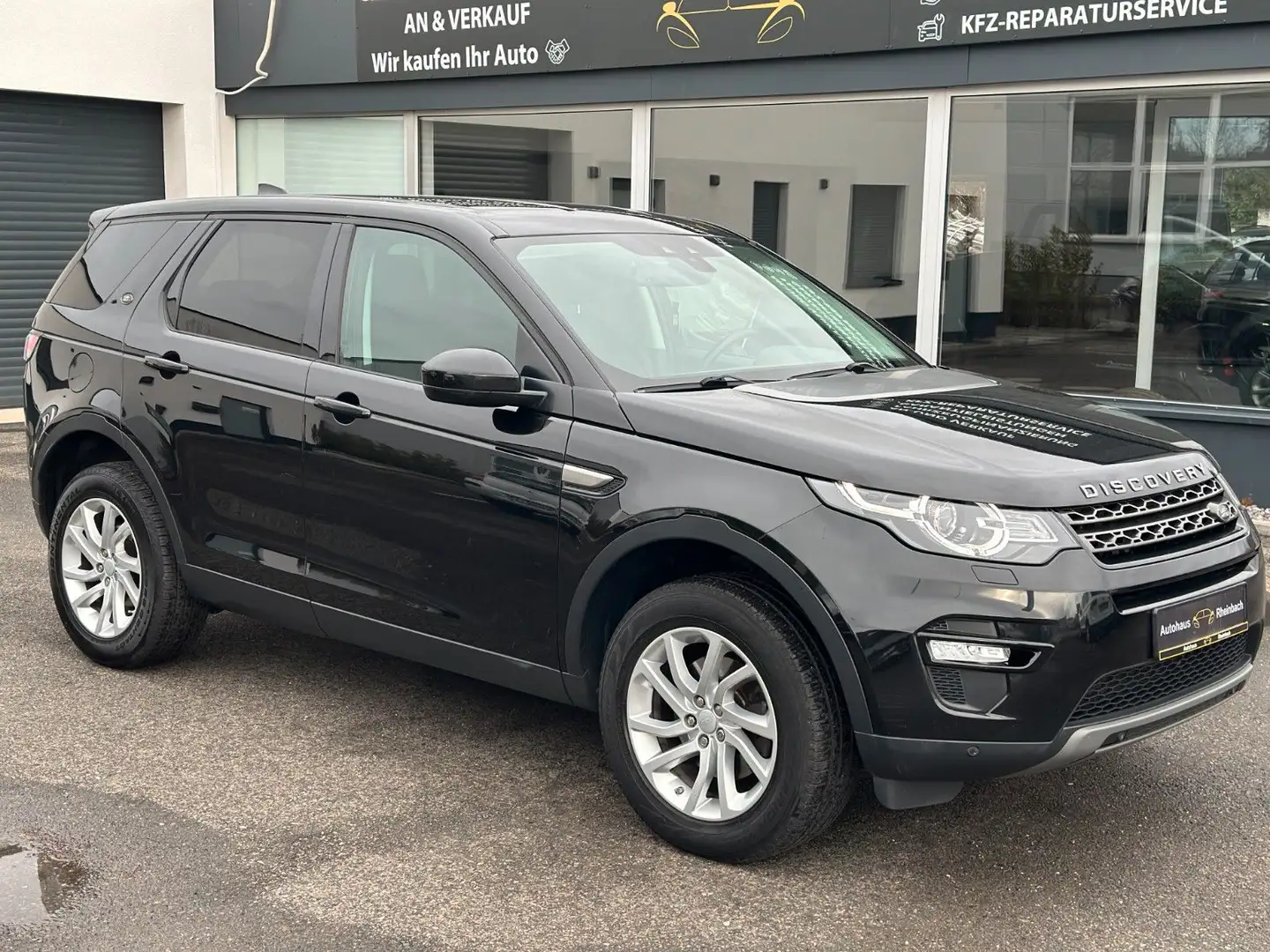 Land Rover Discovery Sport SE AWD KAMERA/SPURHALTE/AHK/ACC Schwarz - 1