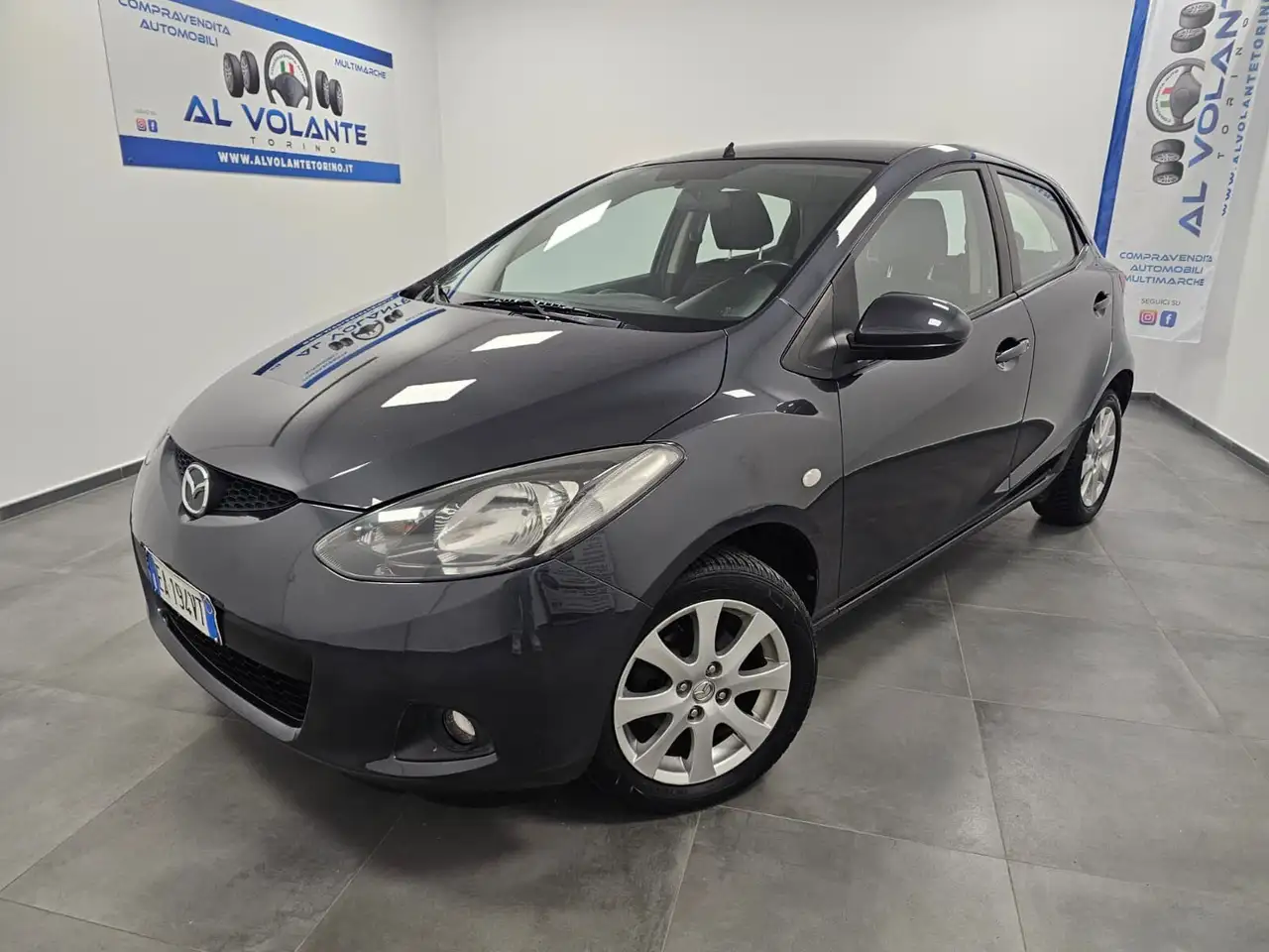 Mazda 2