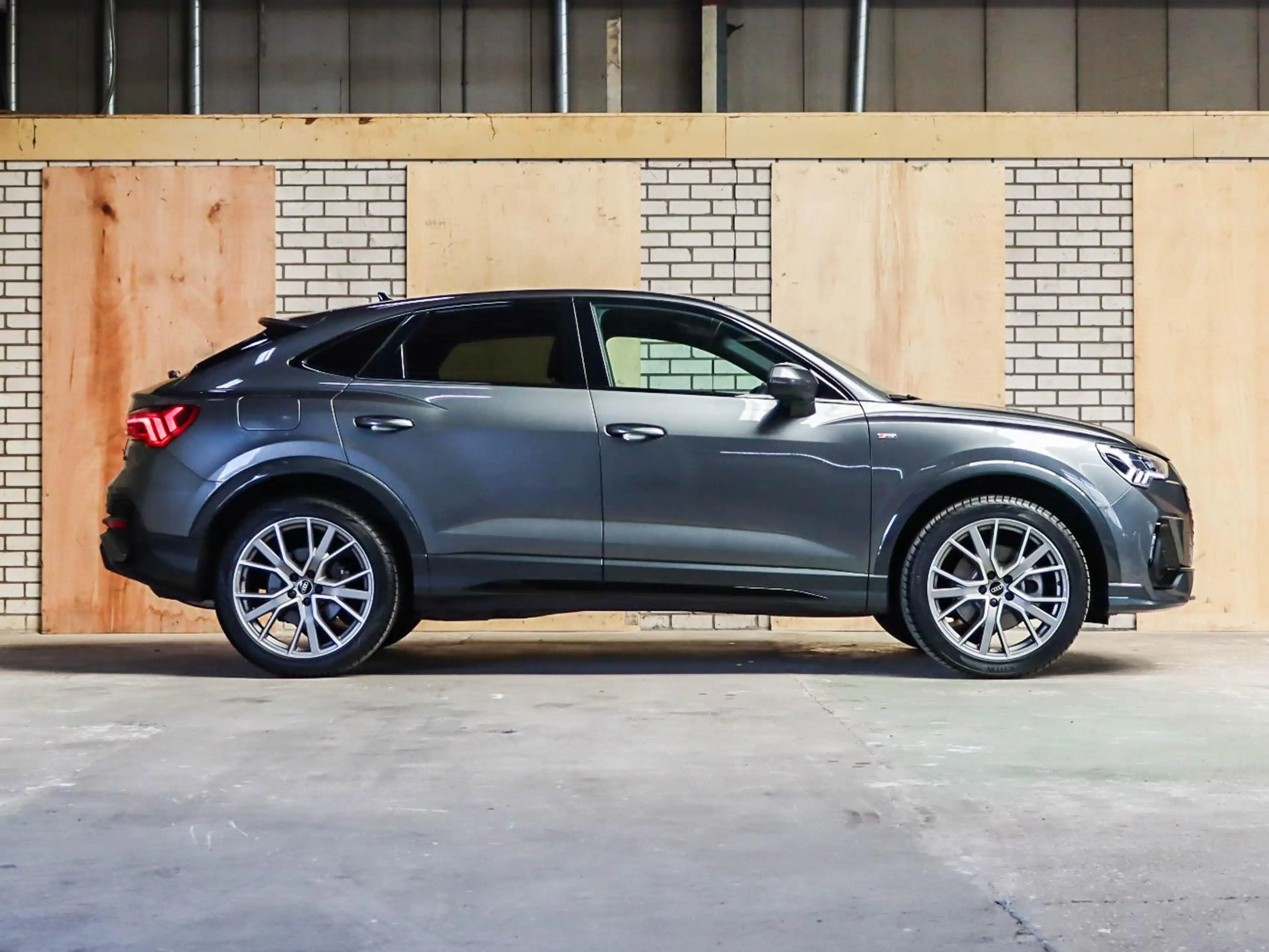 Audi Q3 Sportback 45 TFSIe 245pk Advanced Edition | Sports — photo 3