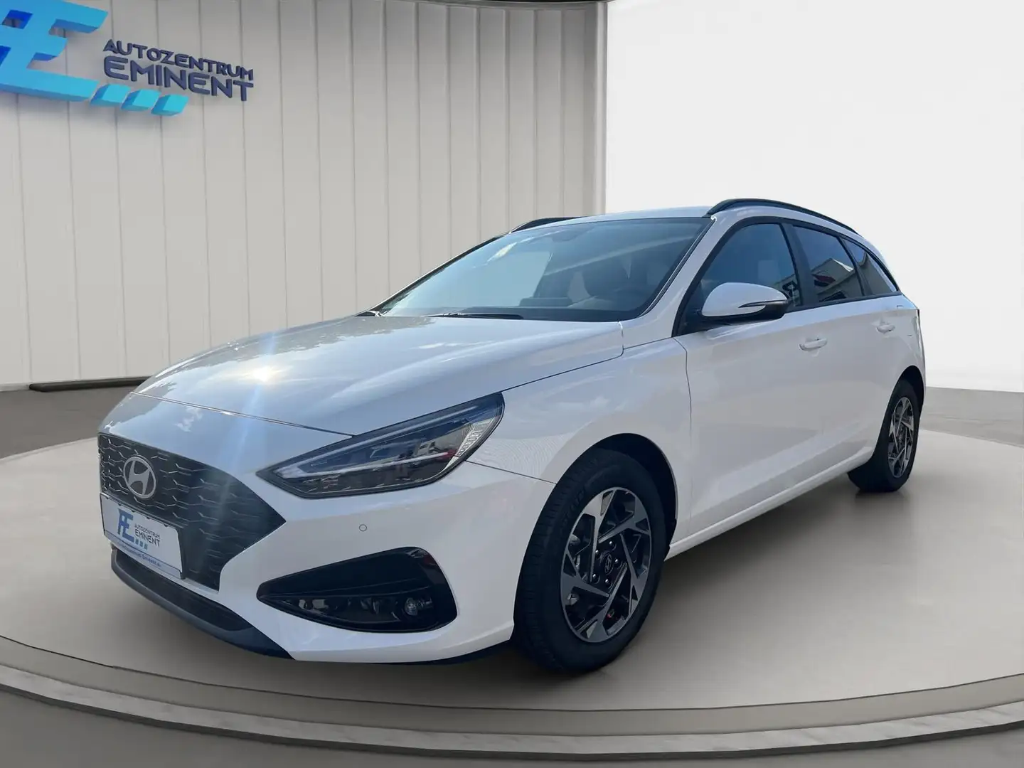 Hyundai i30 I30 WG FL 1,5 T-GDI MH FAMILY Climate Weiß - 1