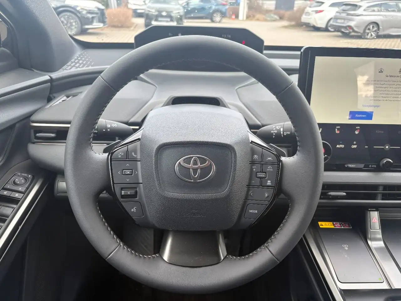 Toyota bZ4X FWD Teamplayer LED, Navi, SHZ, 360°Kamera 8