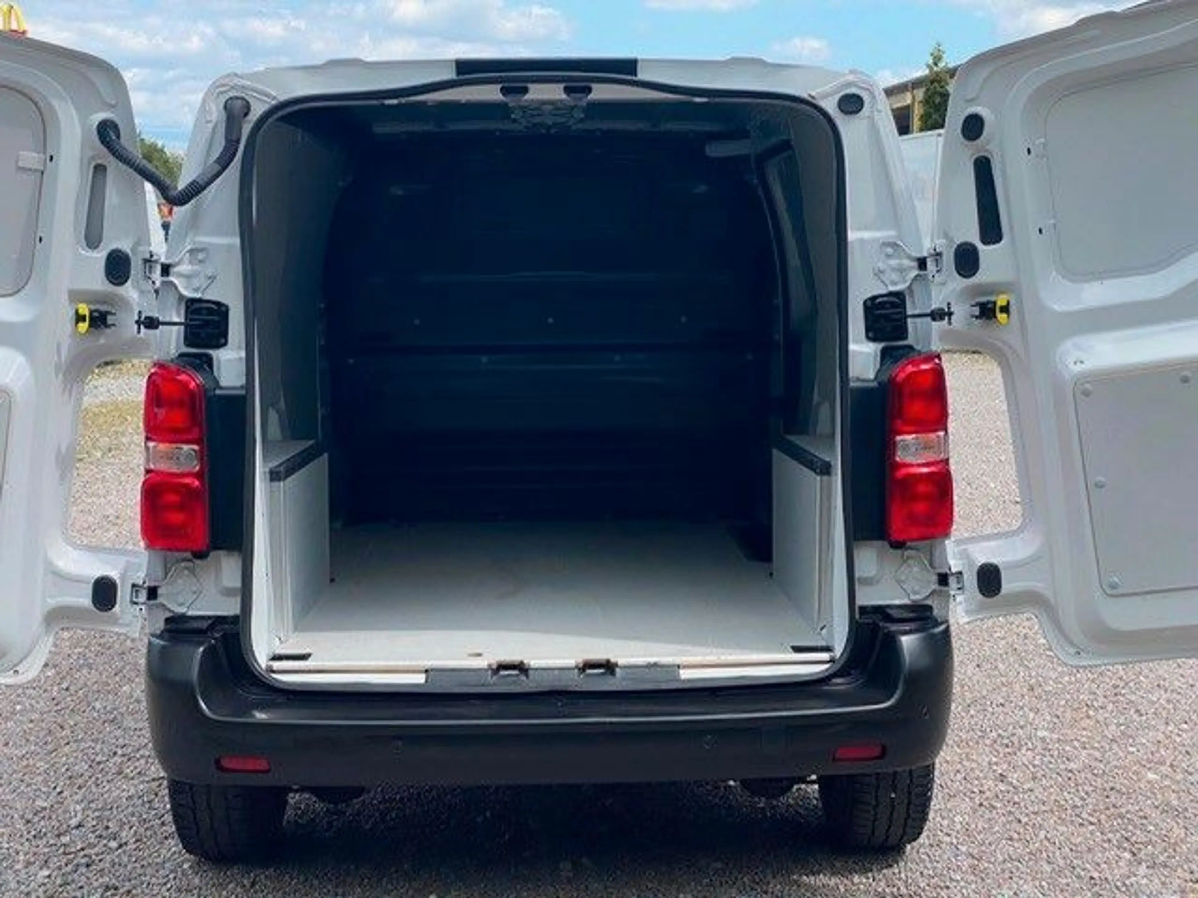 Fiat Scudo L2 145 PS KaWa Klima.Tempo.PDC.DAB — photo 4
