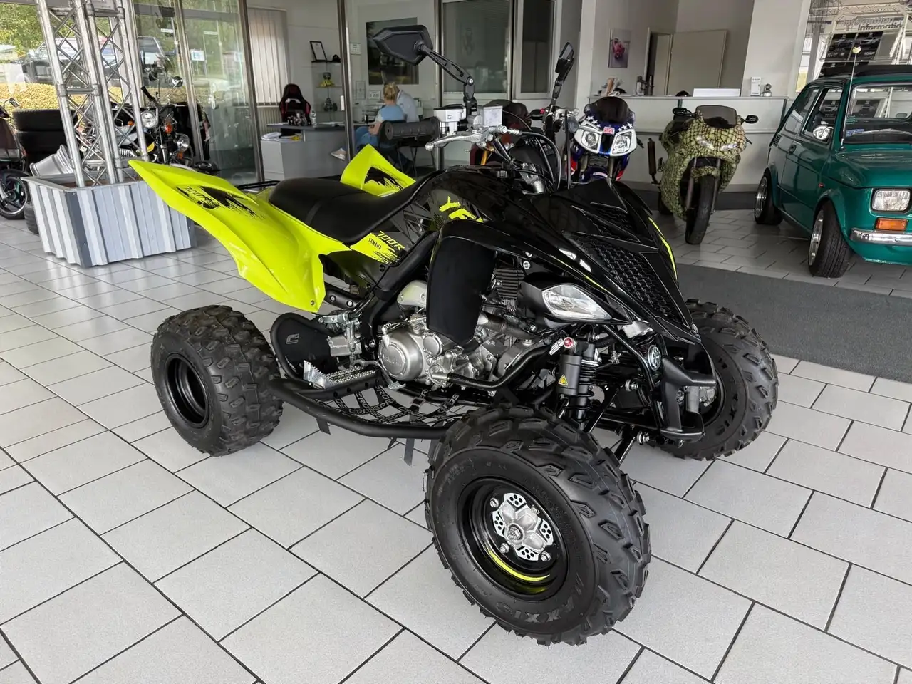 Yamaha YFM 700