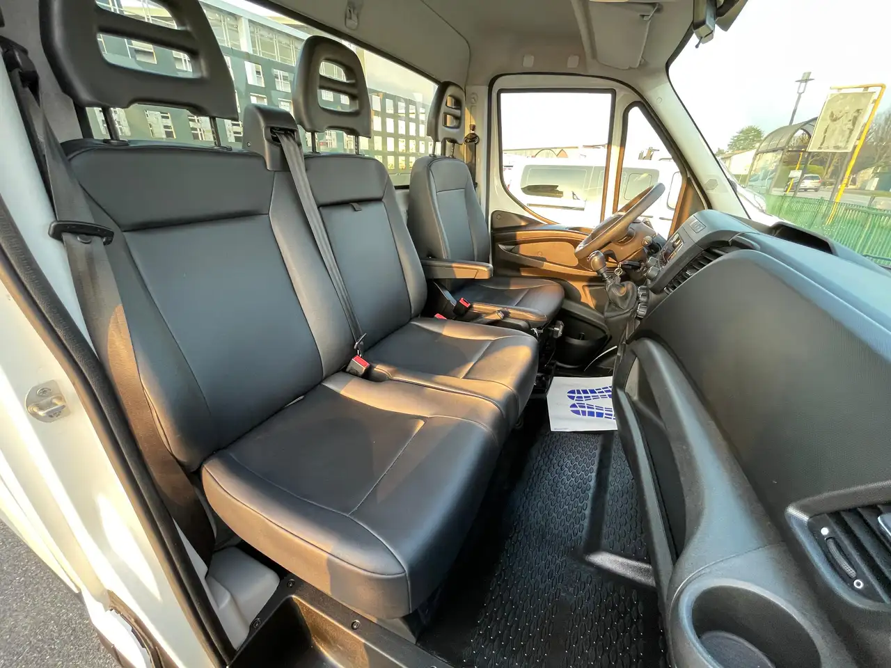 Iveco Daily 2021 — фото 15