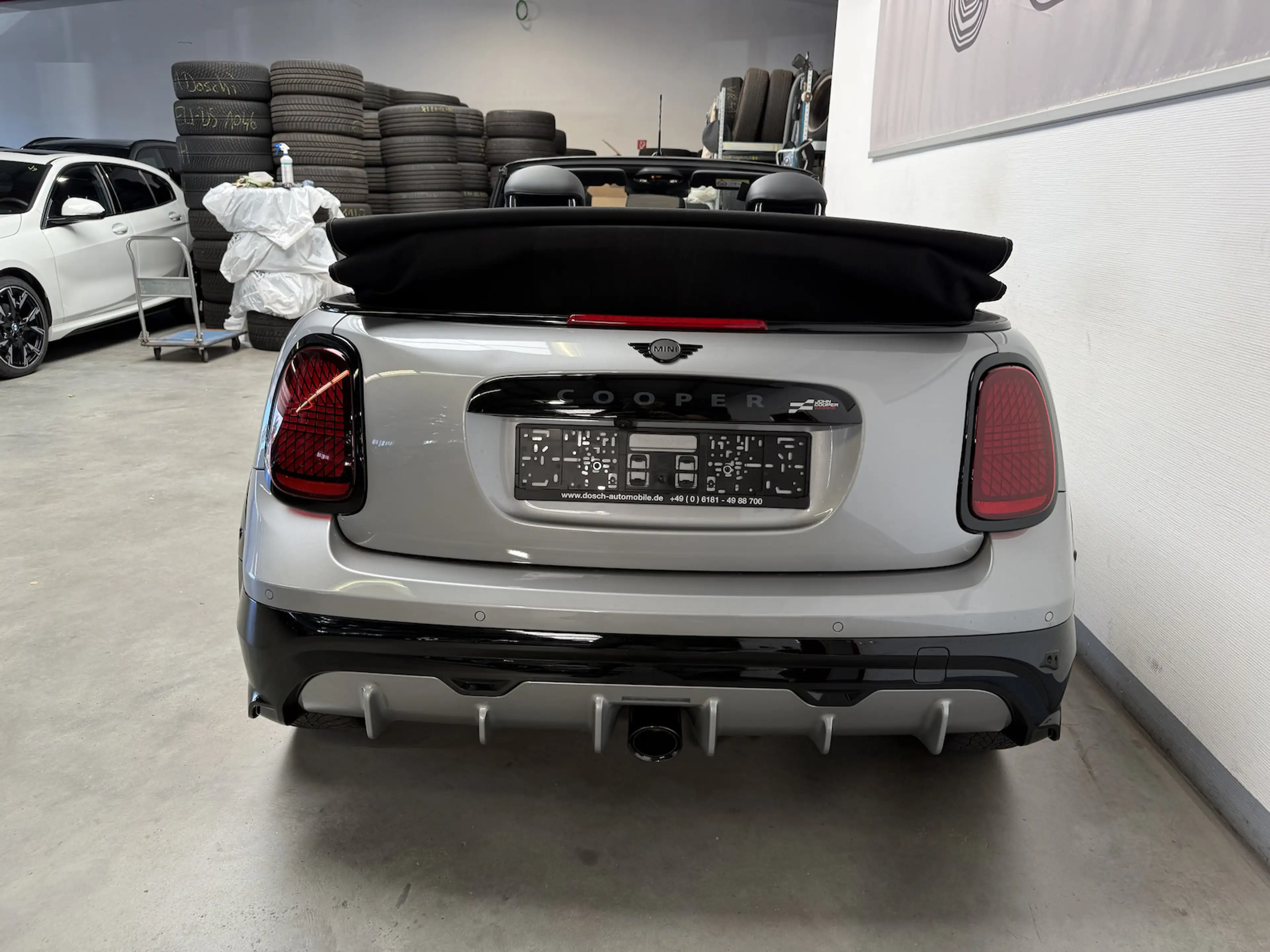 MINI John Cooper Works Cabrio JCW/HUD/LED/KEYL./KAMERA — photo 10
