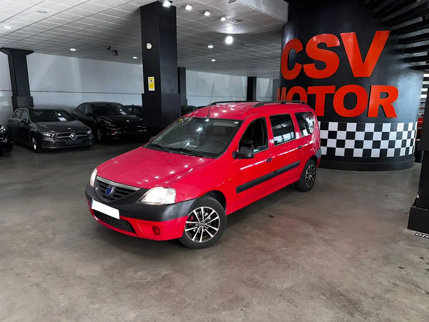 Dacia Logan Break 1.5dCi Ambiance 7pl. Rouge - 2