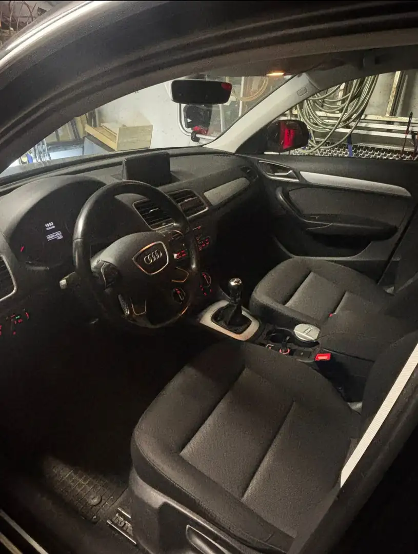 Audi Q3 Q3 1,4 TFSI COD COD Schwarz - 2