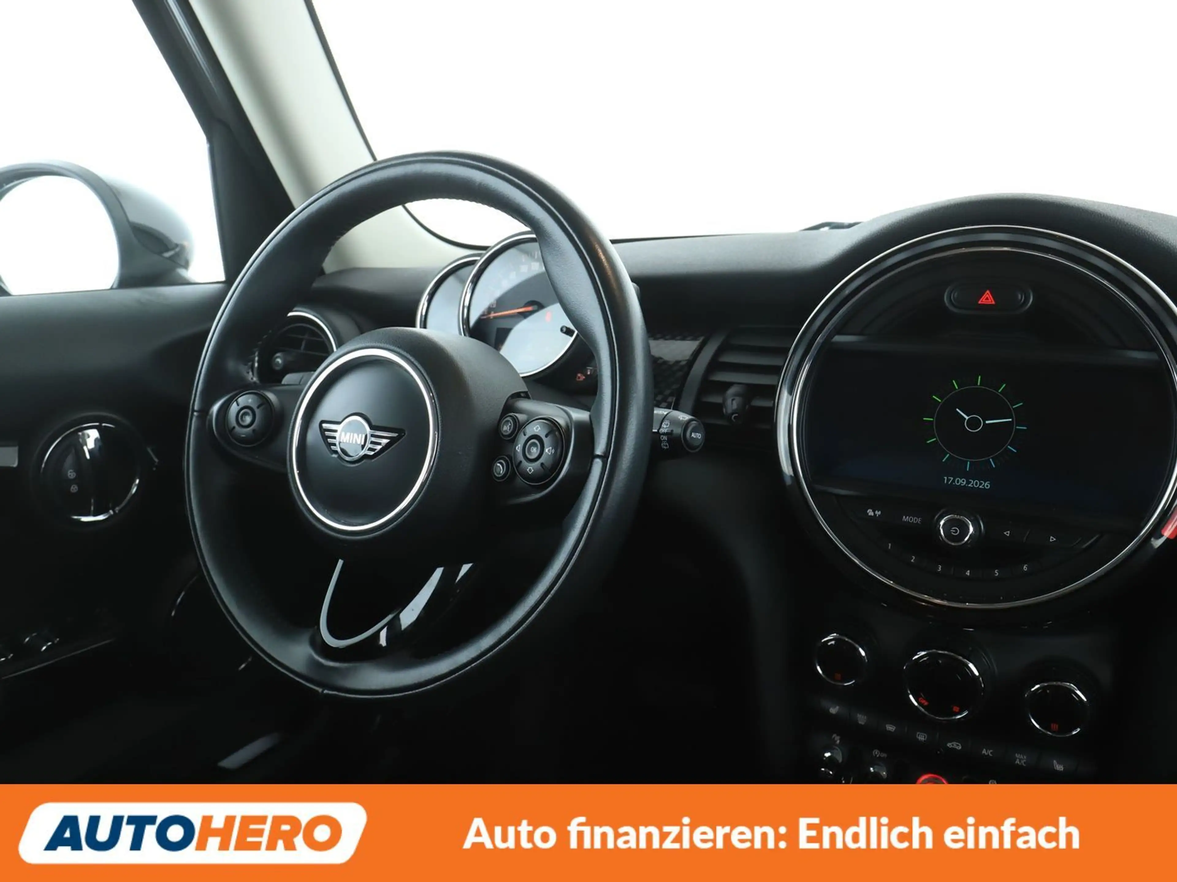 MINI Cooper SD Cooper SD Aut.*NAV*LIMITER*PDC*SHZ*BLUETOOTH* — photo 13
