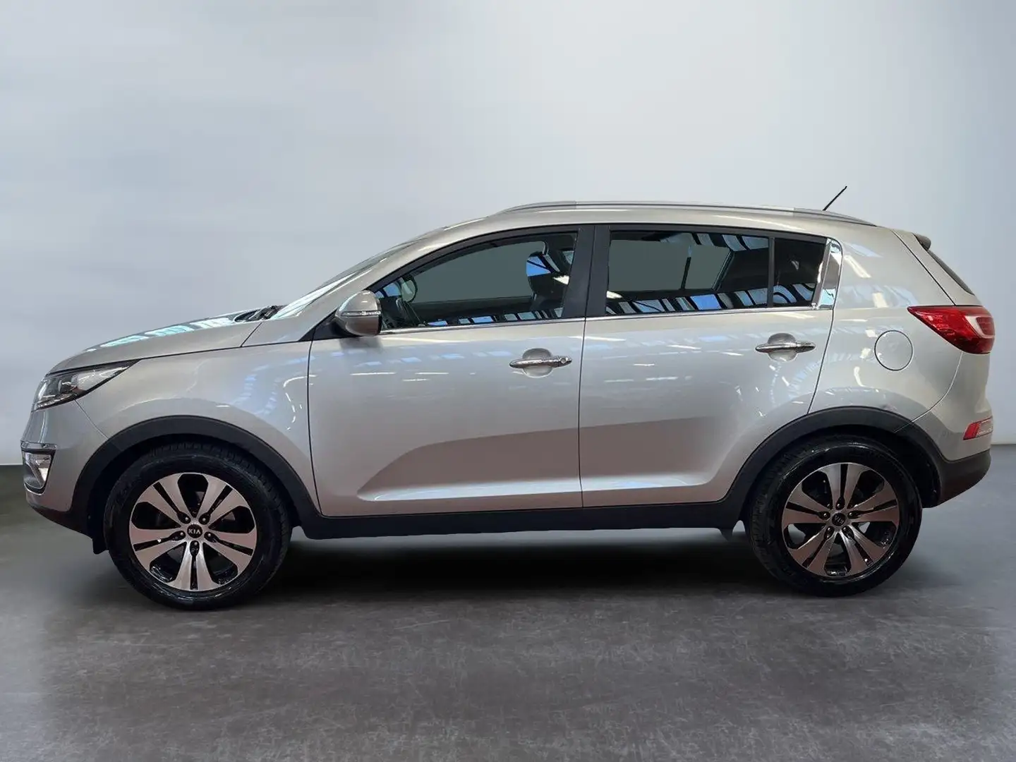 Kia Sportage Sportage 1.7 CRDI VGT 2WD Class Zilver - 2