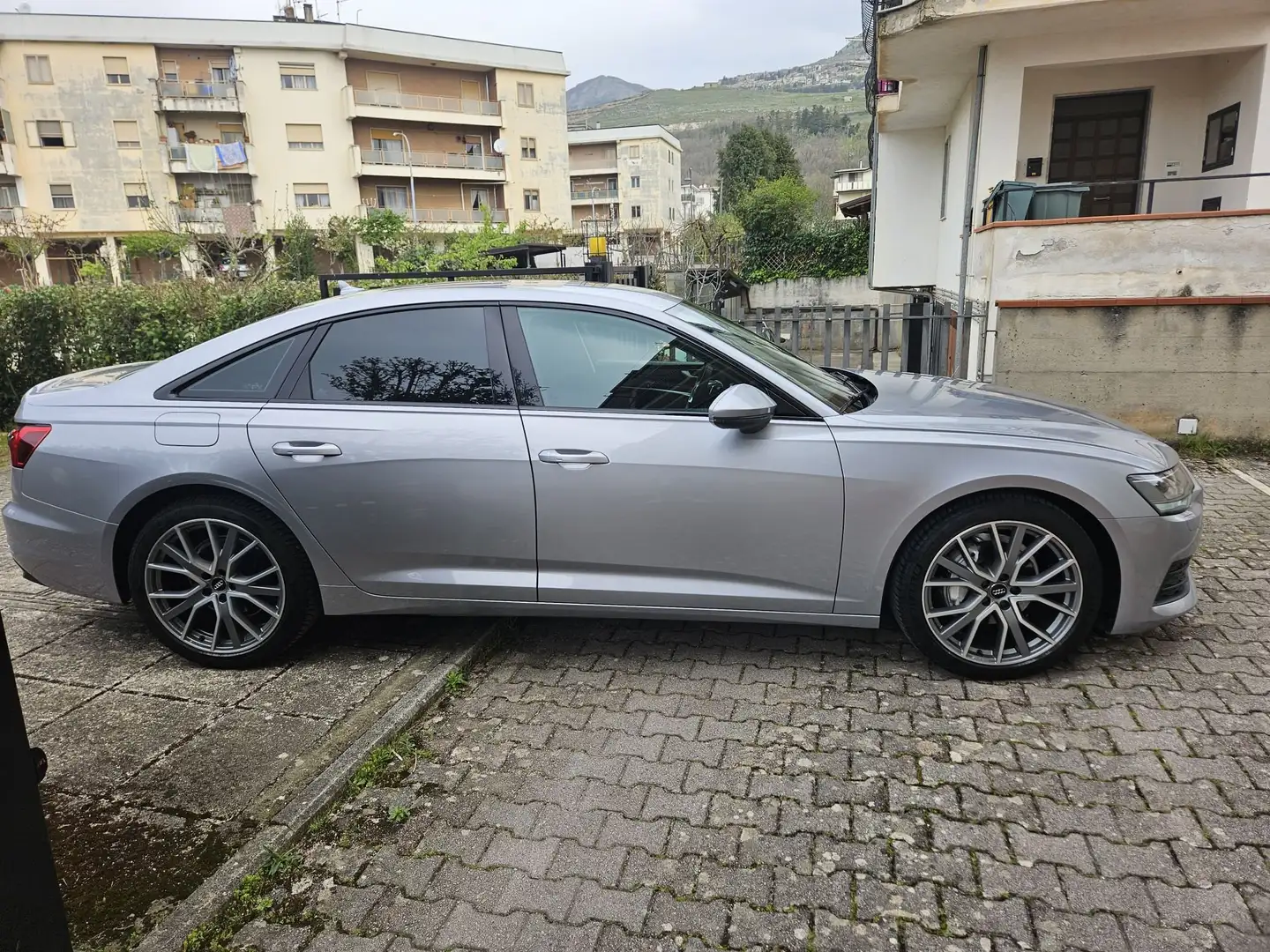 Audi A6 A6 35 2.0 tdi mhev Business Plus s-tronic Grigio - 2