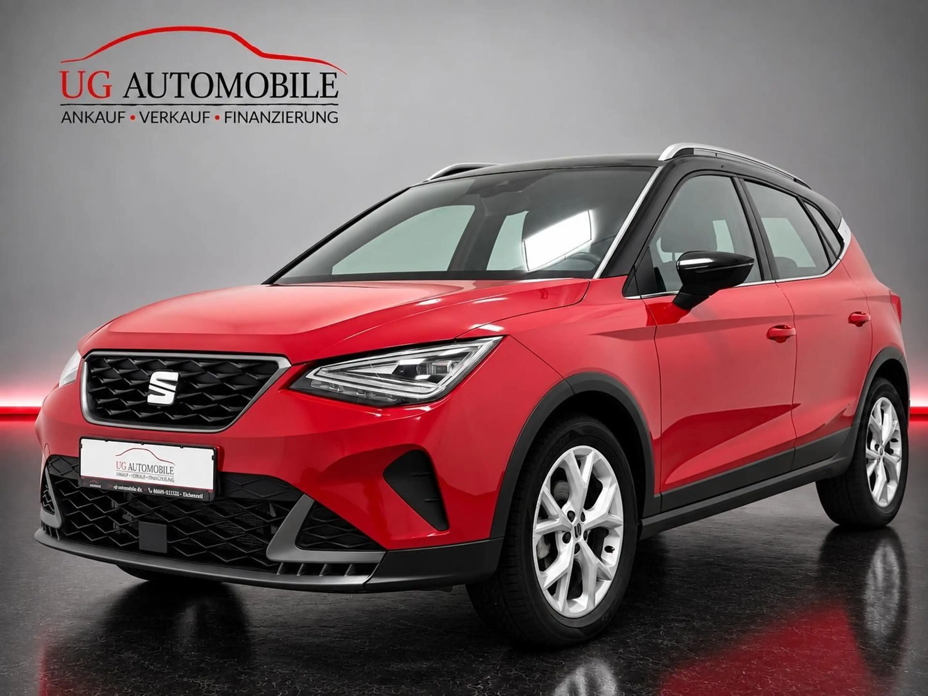 SEAT Arona FR 1.0 TSI * 1.HAND * NAVI * AHK * TEMP *