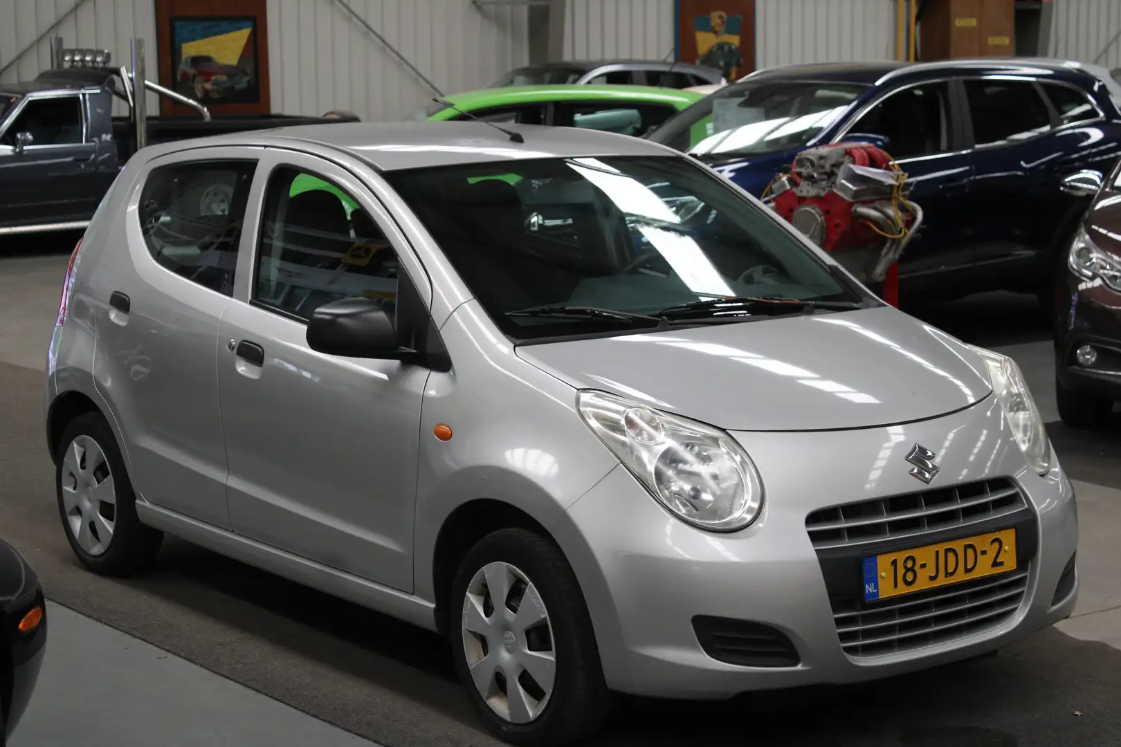 Suzuki Alto 1.0 Comfort Airco, Isofix, 5 Deurs, Stuurbekrachti Grijs - 2