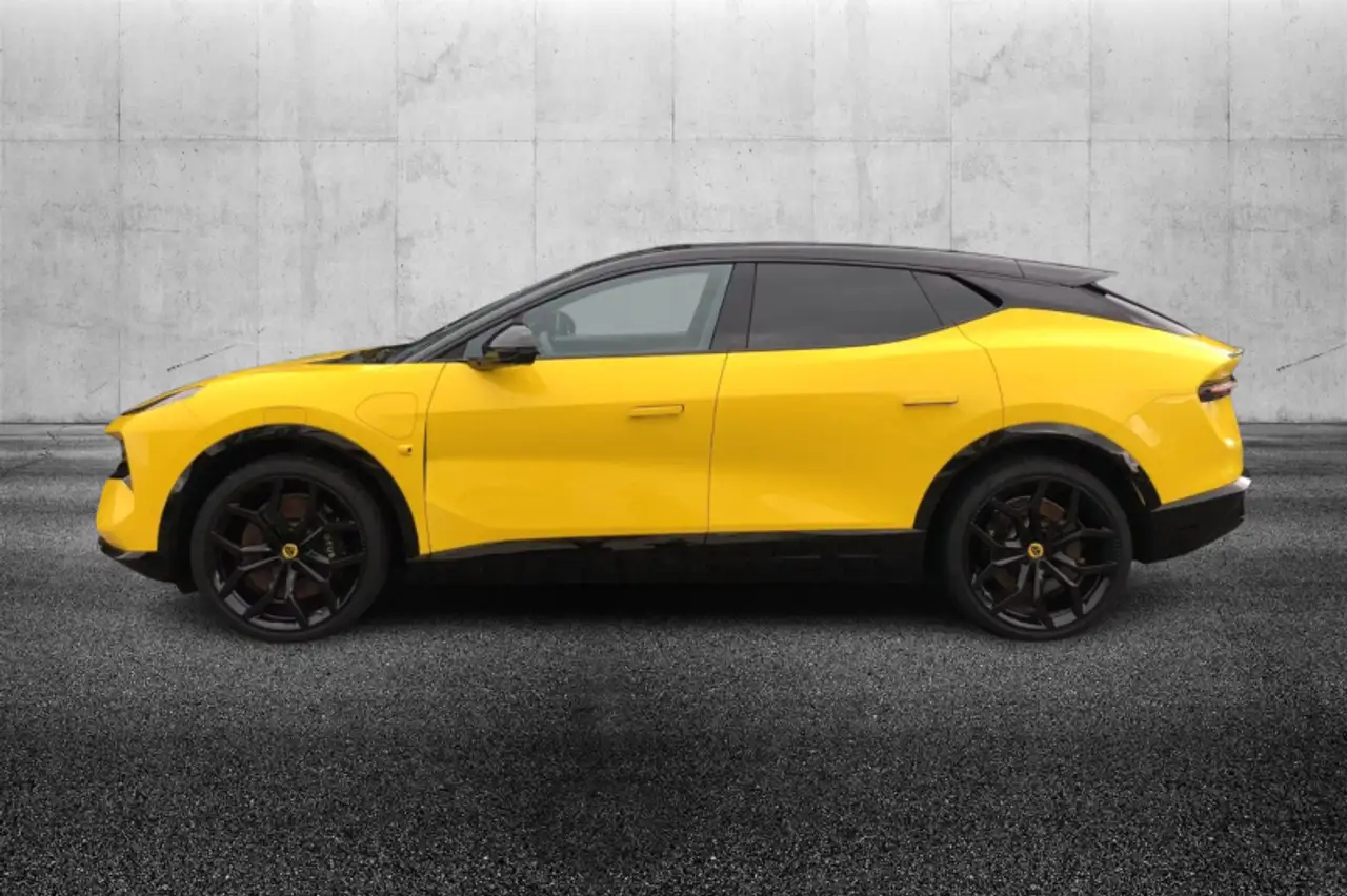 Lotus Eletre 2023