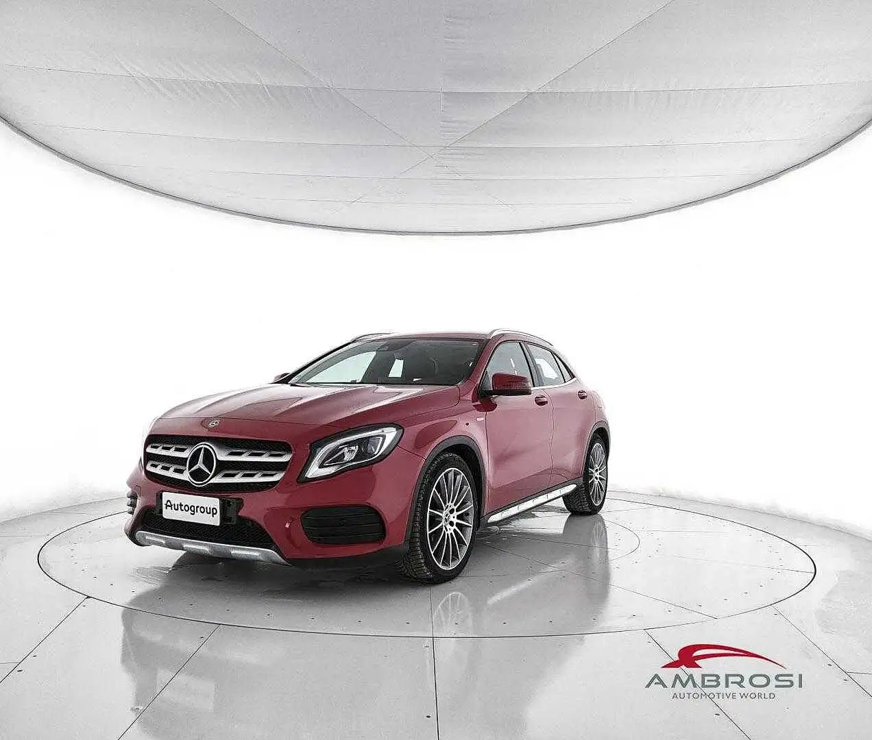 Mercedes-Benz GLA 200 200 Automatic Premium Rosso - 1