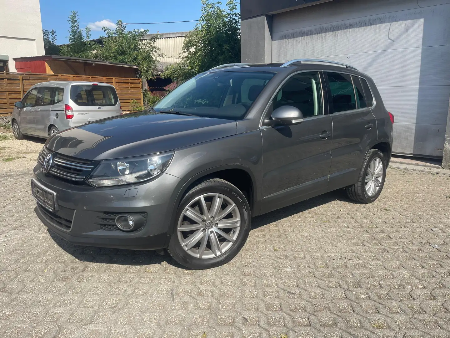 Volkswagen Tiguan Sport Szary - 1