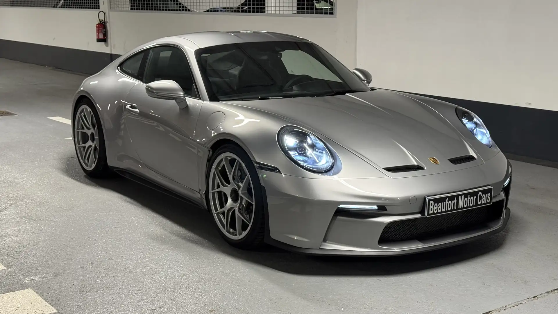 Porsche 992 911 (992) COUPE 4.0 525 S/T Silber - 1
