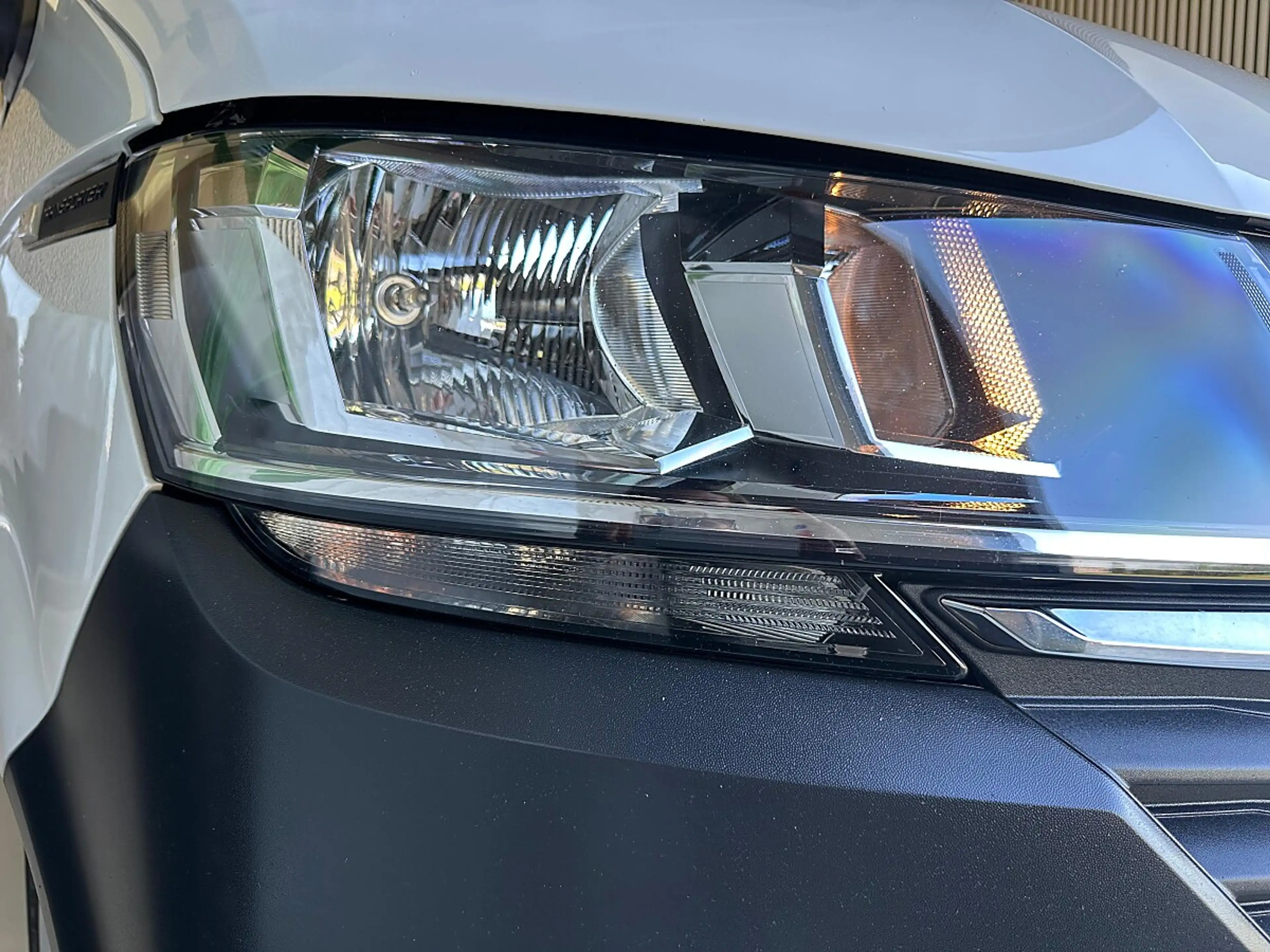 Volkswagen T6.1 Transporter LR HK 2,0 TDI Multifunktionslenkrad, Rückfahrka... — photo 3