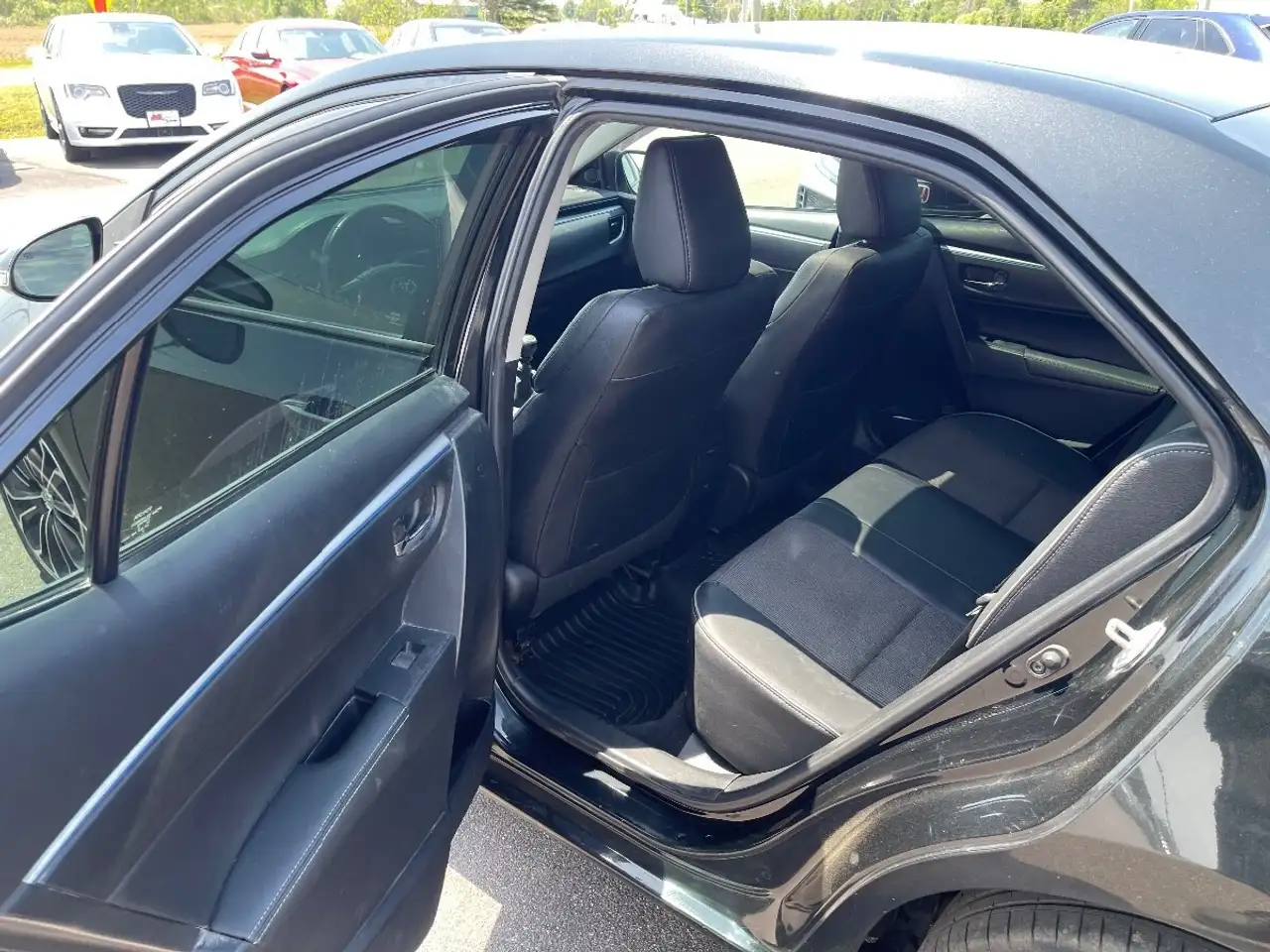 Toyota Corolla снимка Toyota Corolla