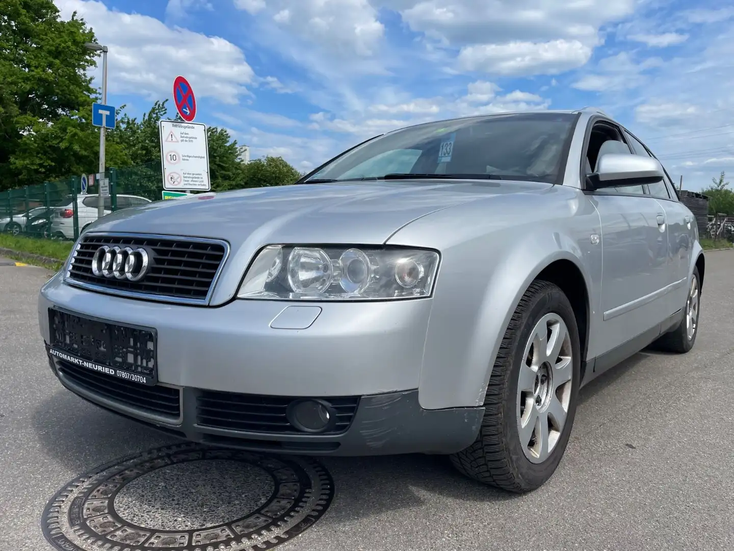Audi A4 2.0 Avant Argent - 1