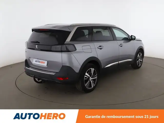 Peugeot 5008 view 6