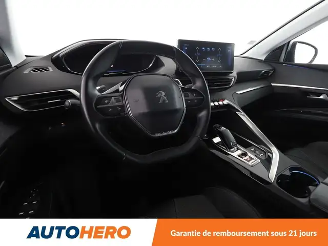 Peugeot 5008 view 11