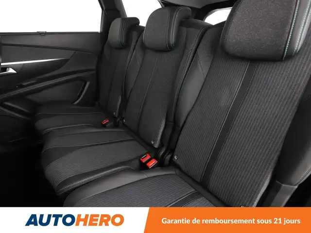 Peugeot 5008 view 14