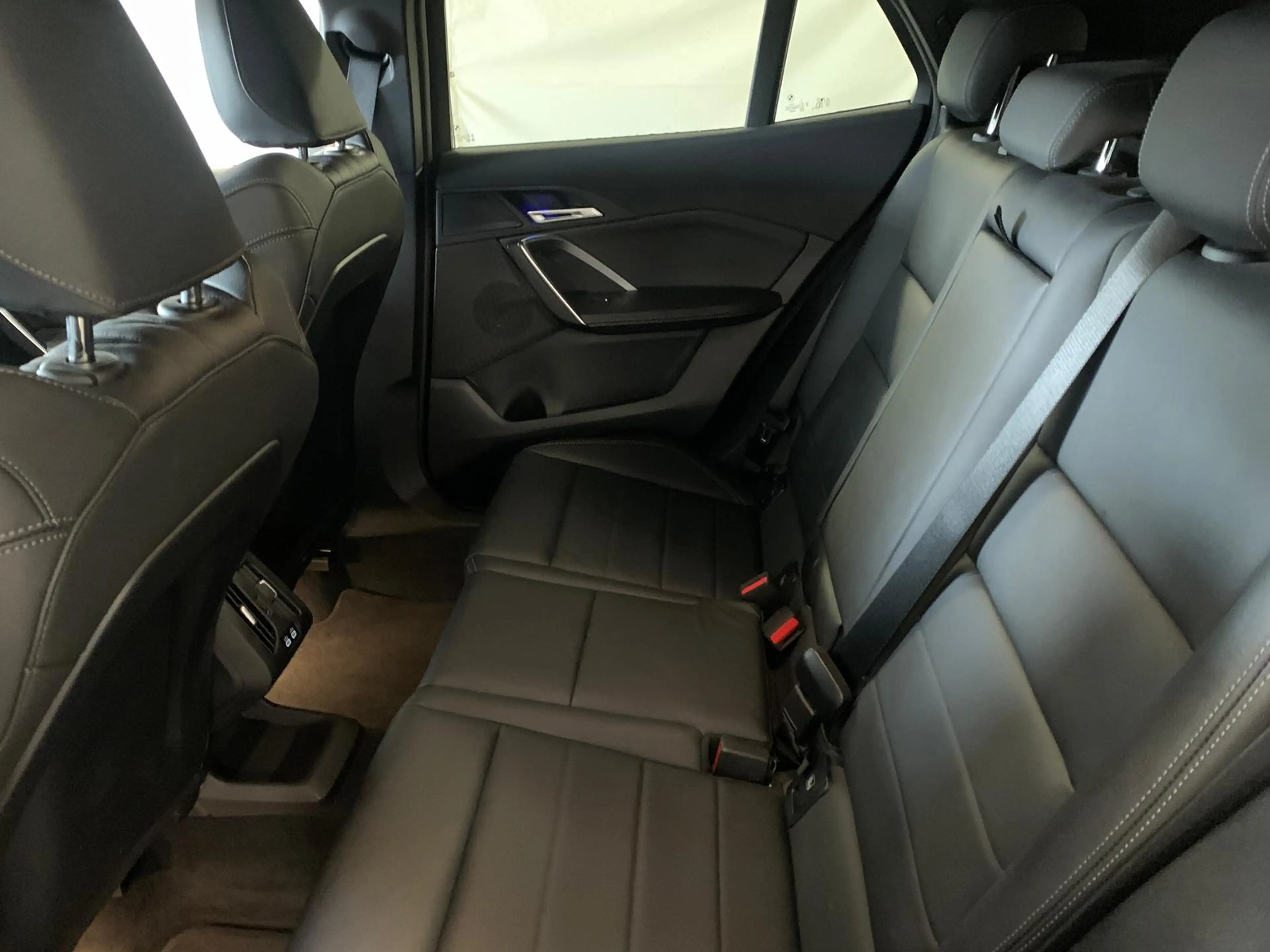 BMW X2 20d xDr M Sport|DrivPlus|HUD|360°|Shadow|20" — photo 11