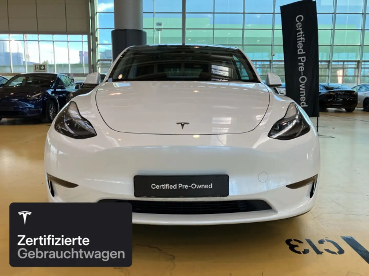 Tesla Model Y Long Range AWD Weiß - 2