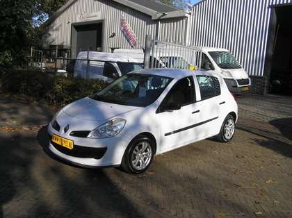 Renault Clio 1.2-16V Authentique nap pas airco nieuwe apk