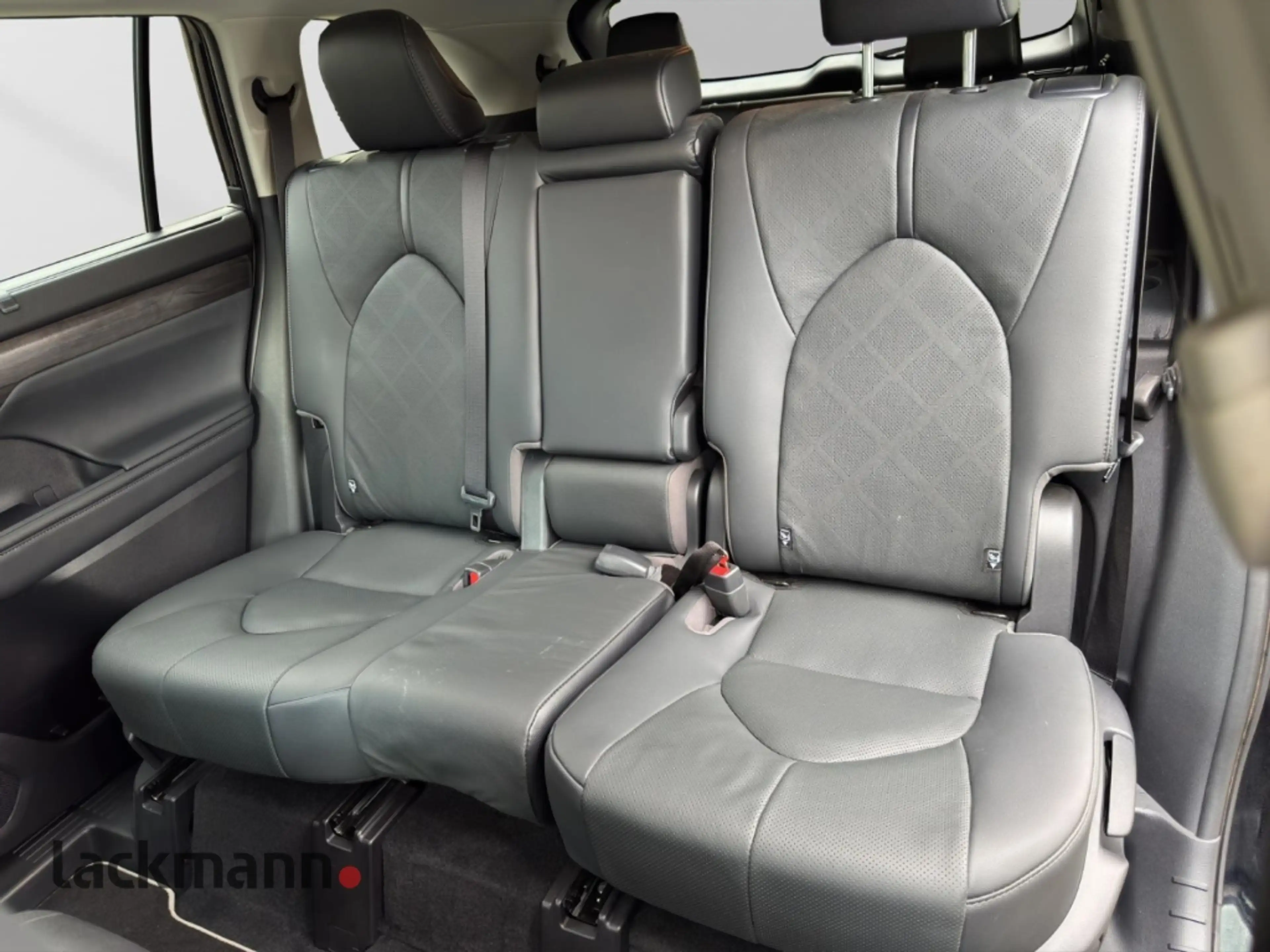 Toyota Highlander 2.5 Hybrid Luxury 7-Sitzer*Navi*360°* — photo 10