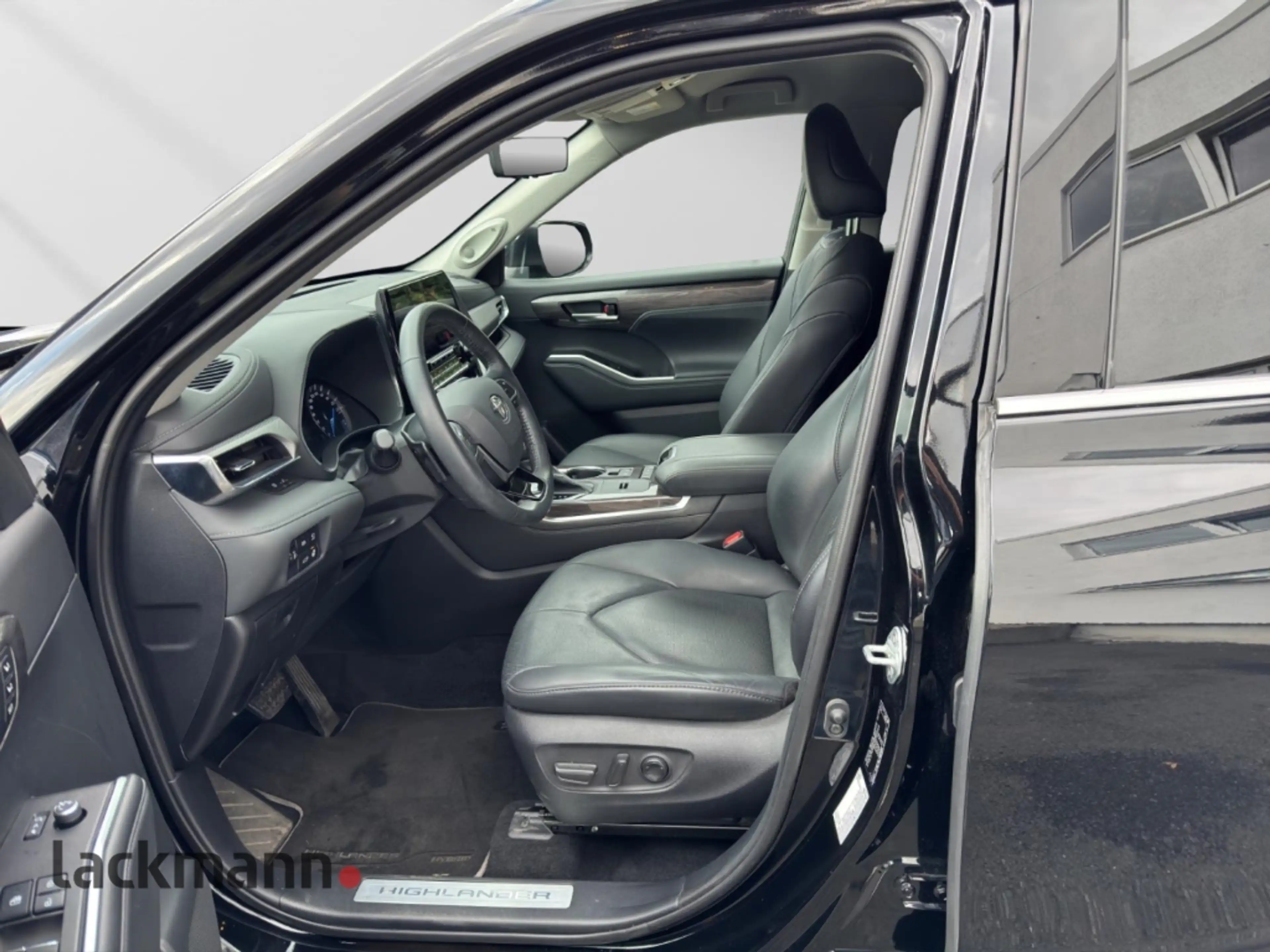 Toyota Highlander 2.5 Hybrid Luxury 7-Sitzer*Navi*360°* — photo 9
