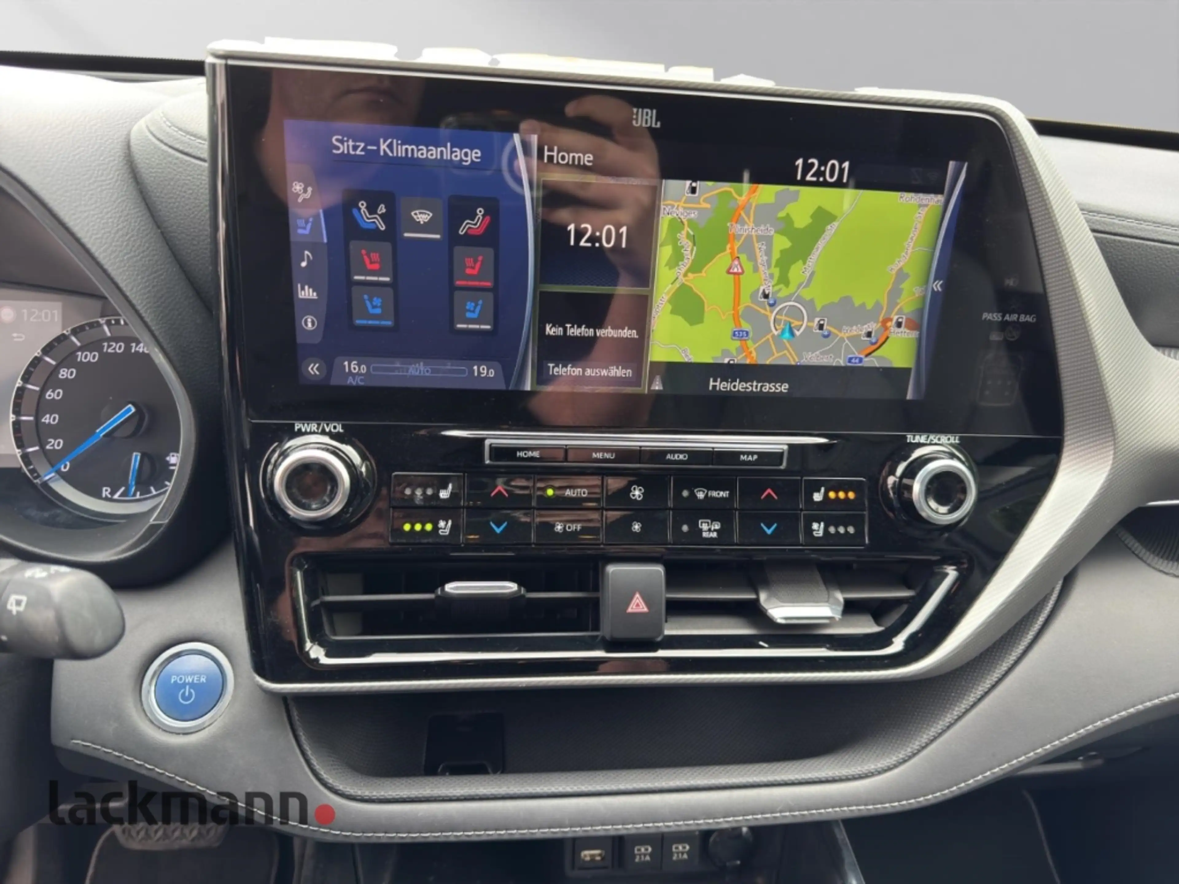 Toyota Highlander 2.5 Hybrid Luxury 7-Sitzer*Navi*360°* — photo 12