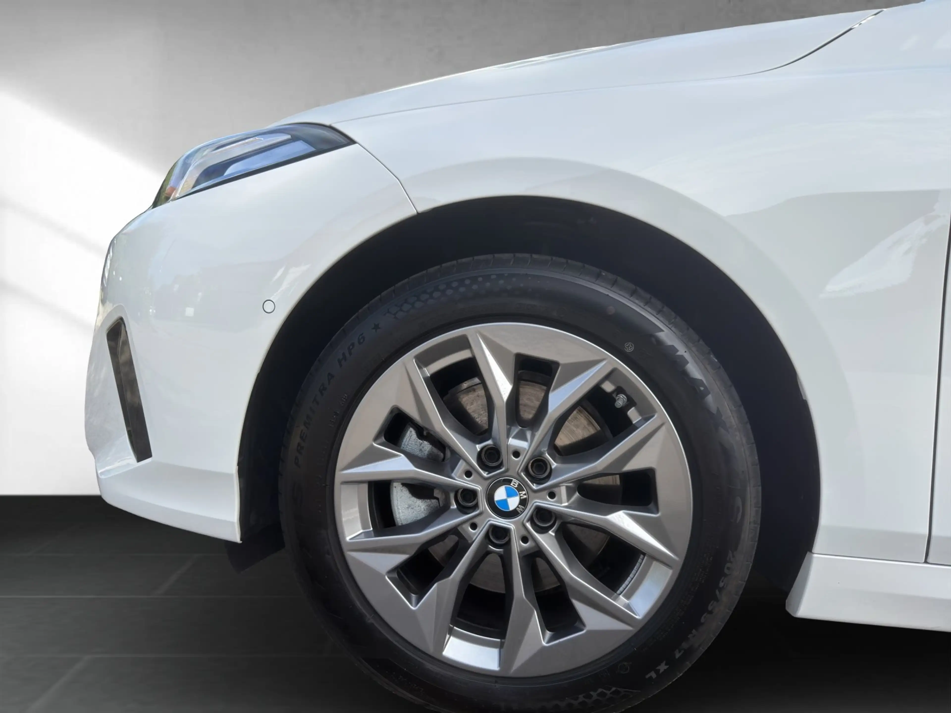 BMW 118 d RFK Sitzhzg Navi Klimaautomatik — photo 9
