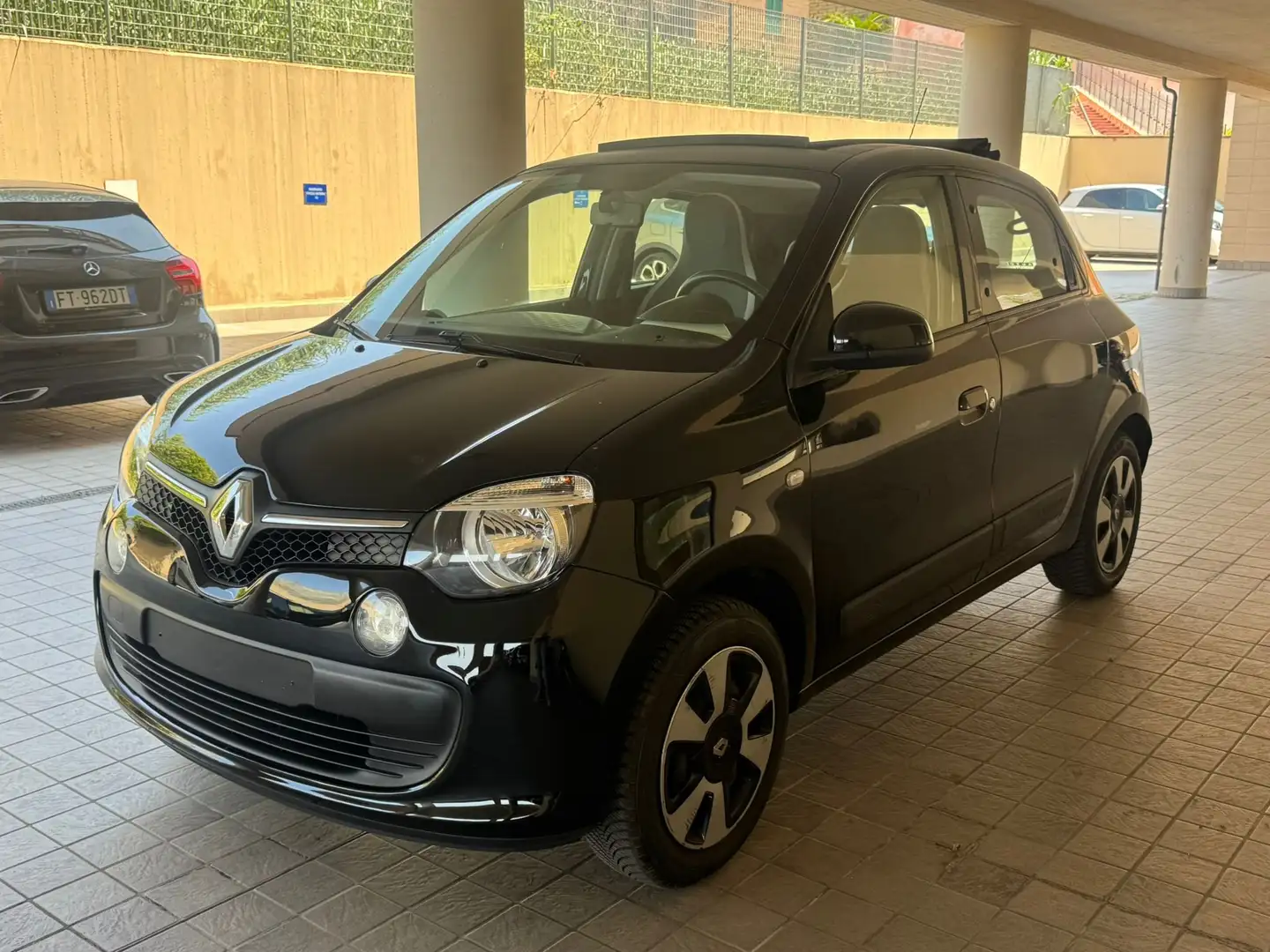 Renault Twingo 1.0 69 CV LIMITED FALTDACH AUTOMATICA NEOPATENTAT Noir - 1