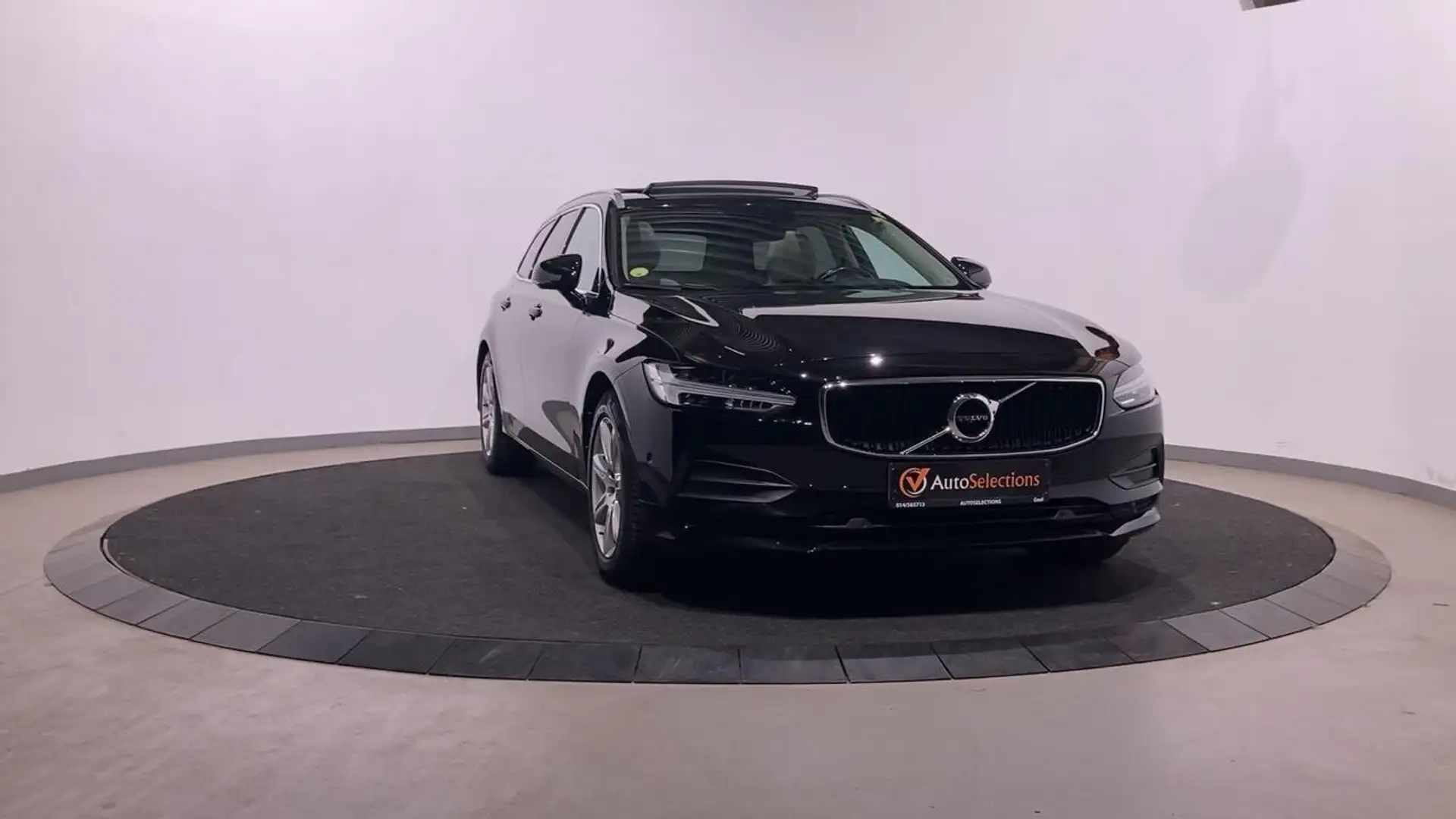 Volvo V90 D4 Leder/Adapt cruise/Pilot ass/Park ass Schwarz - 2