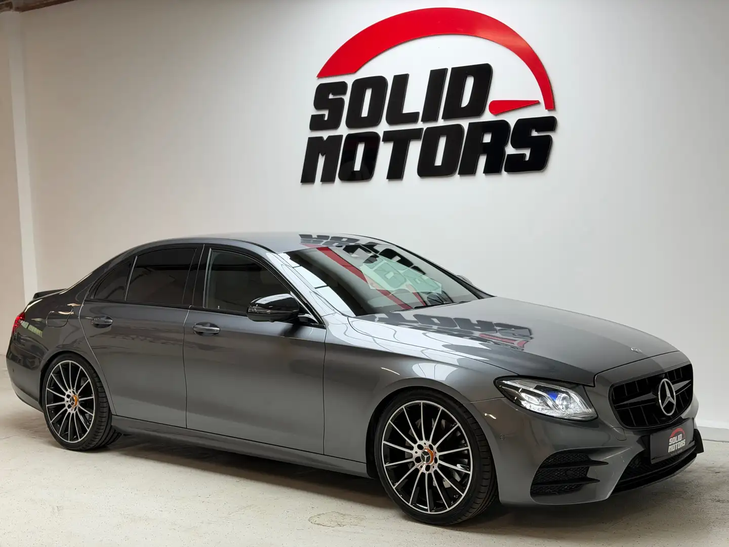 Mercedes-Benz E 200 E 200/360°/HUD/Widescreen/Totwinkel/MultiBeam/ Grau - 2