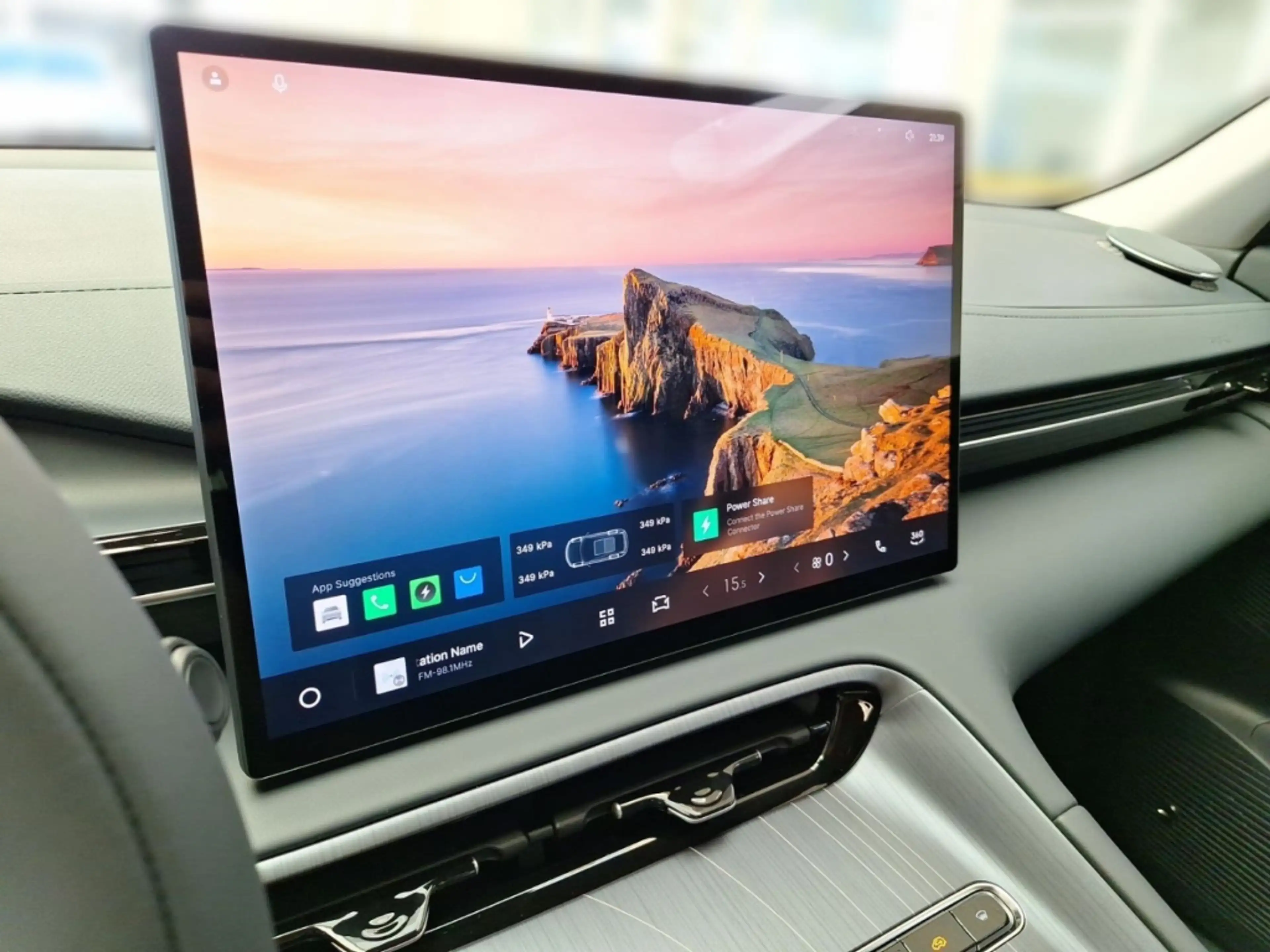 Geely E5 PRO *LED*360 Grad Kamera*8 Jahre Garantie* — photo 9