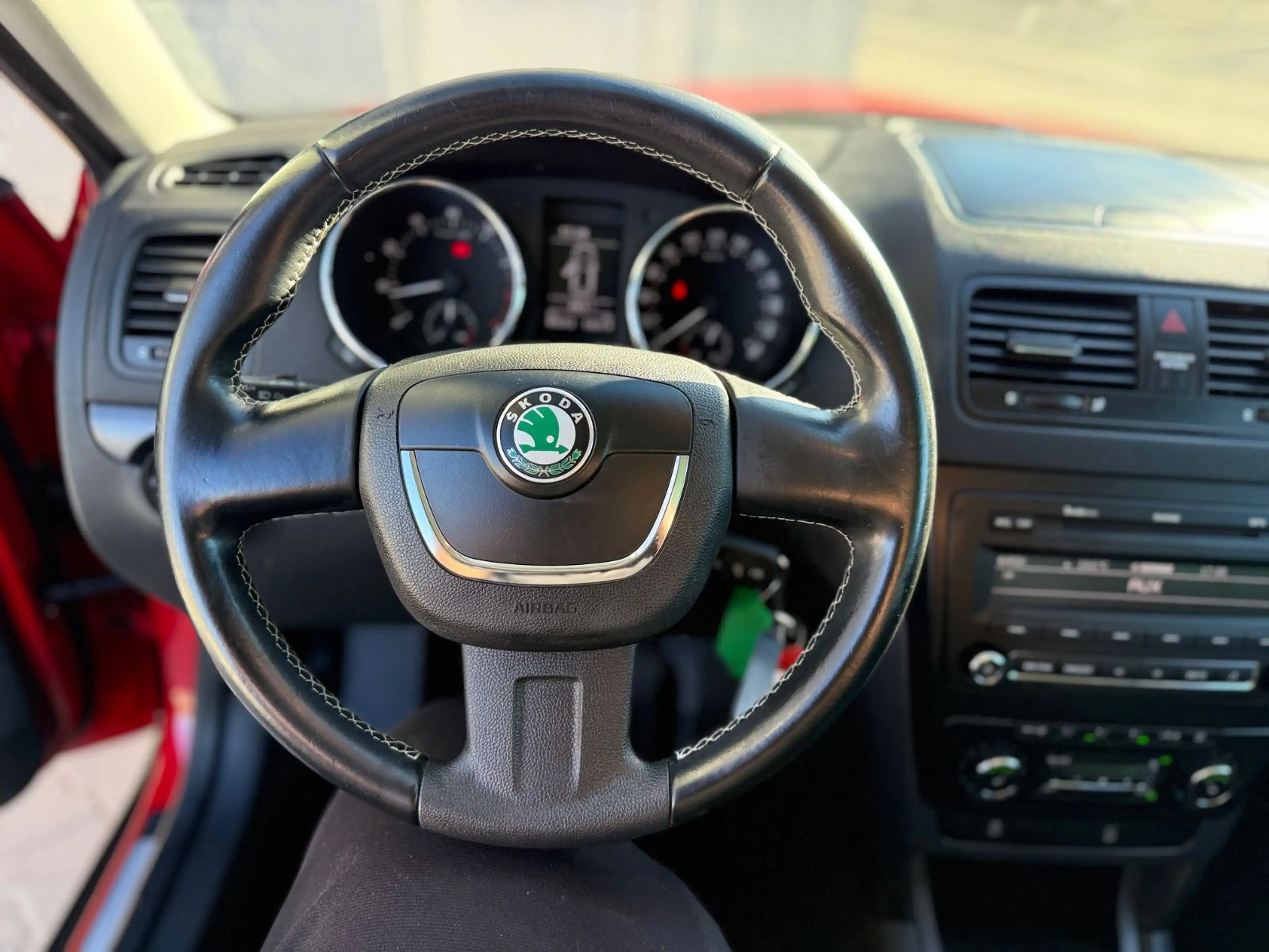 Skoda Yeti Adventure I 2 Hand I TÜV Neu I Garantie — photo 11