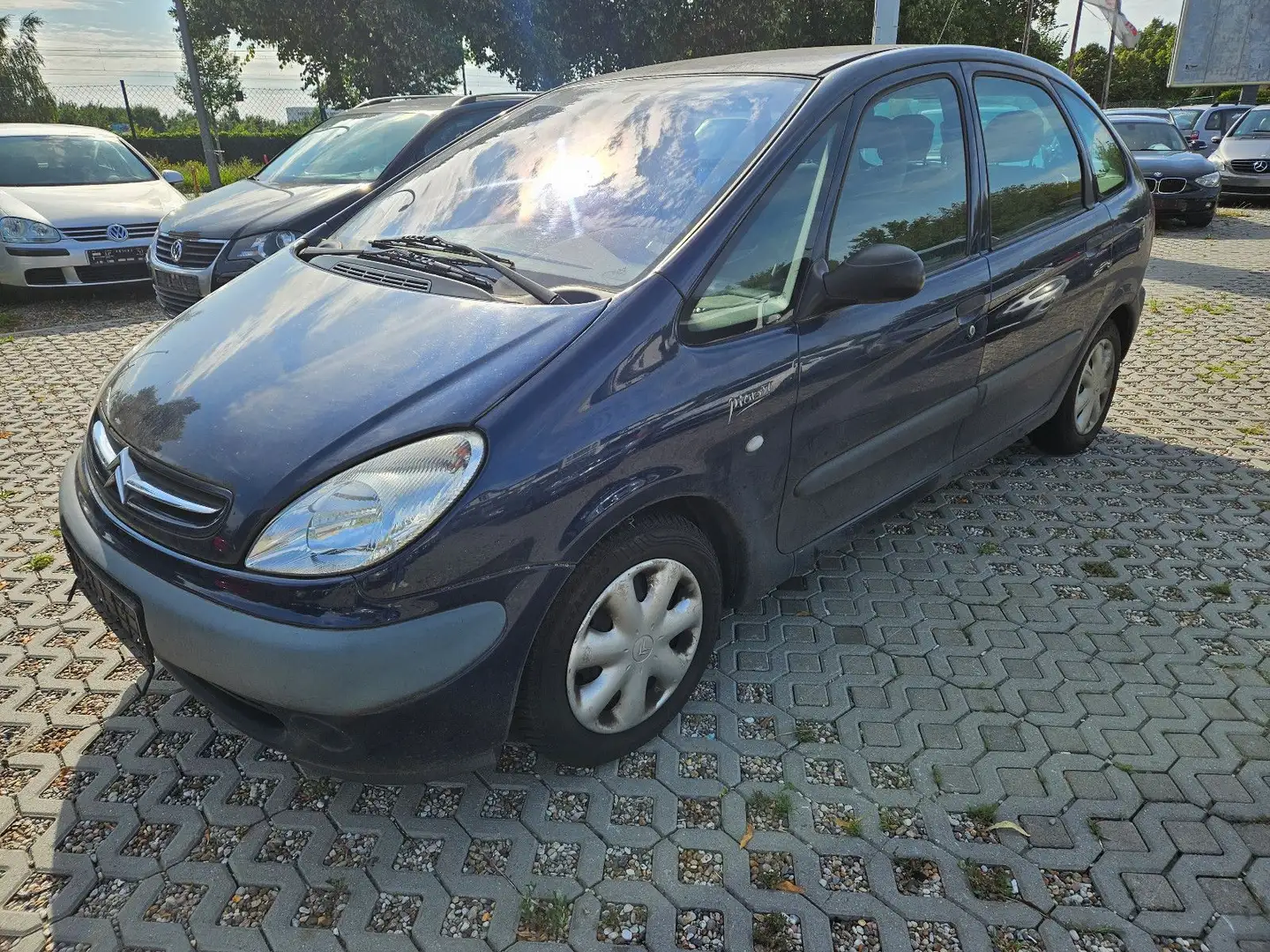 Citroen Xsara Picasso 1.8 16V Exclusive Gri - 1