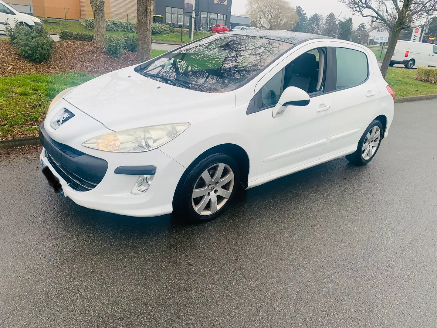 Peugeot 308 1.6 HDi 92ch FAP BLUE LION Sportium - 2