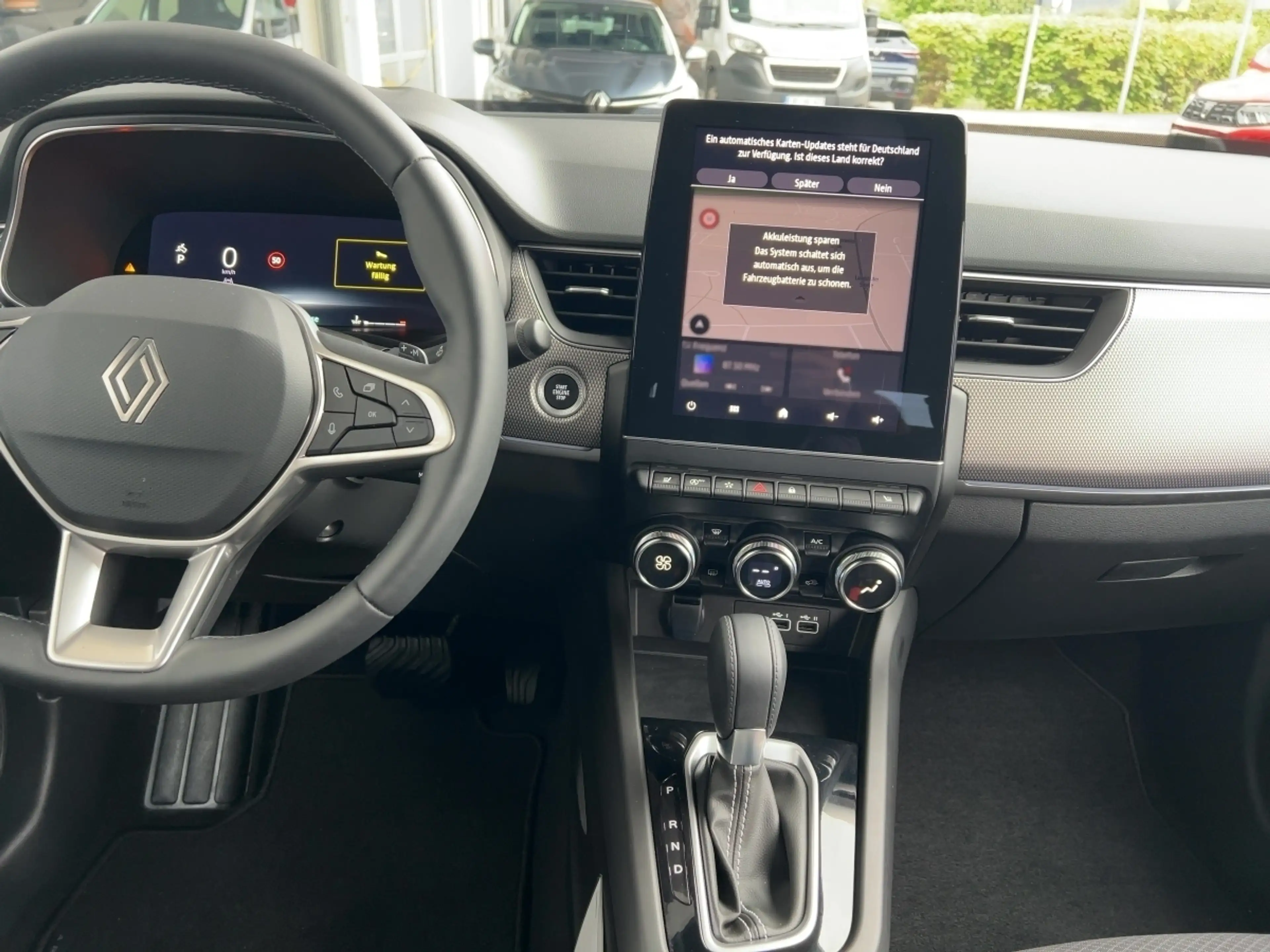 Renault Arkana TECHNO Mild Hybrid 140 EDC Apple CarPlay BT — photo 12