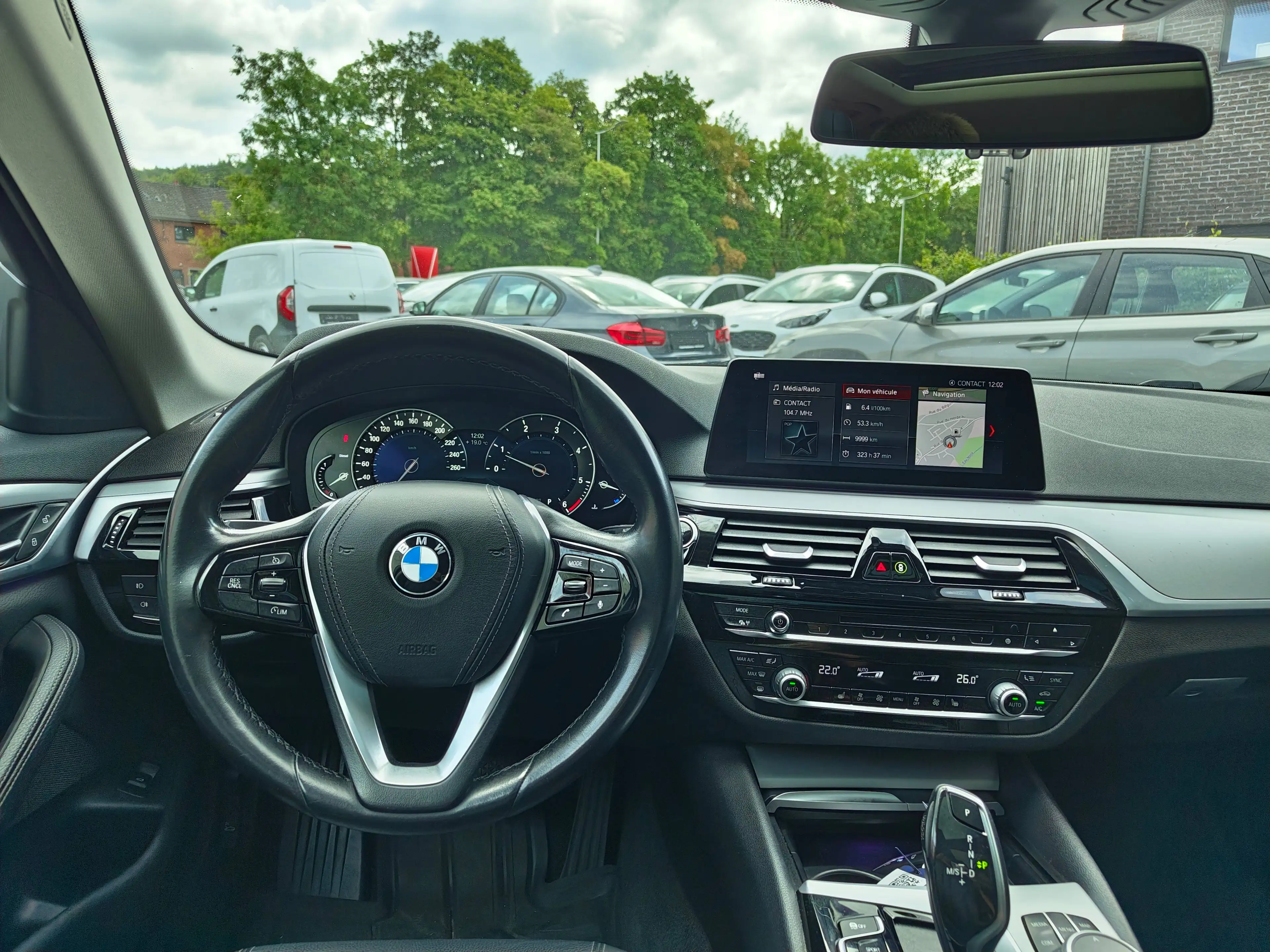 BMW 518 Touring 518 dA *GPS*CLIM*SIEGES CHAUFFANT*BLUETOOTH / CARPLAY*GARANTIE 12 MOIS — photo 8