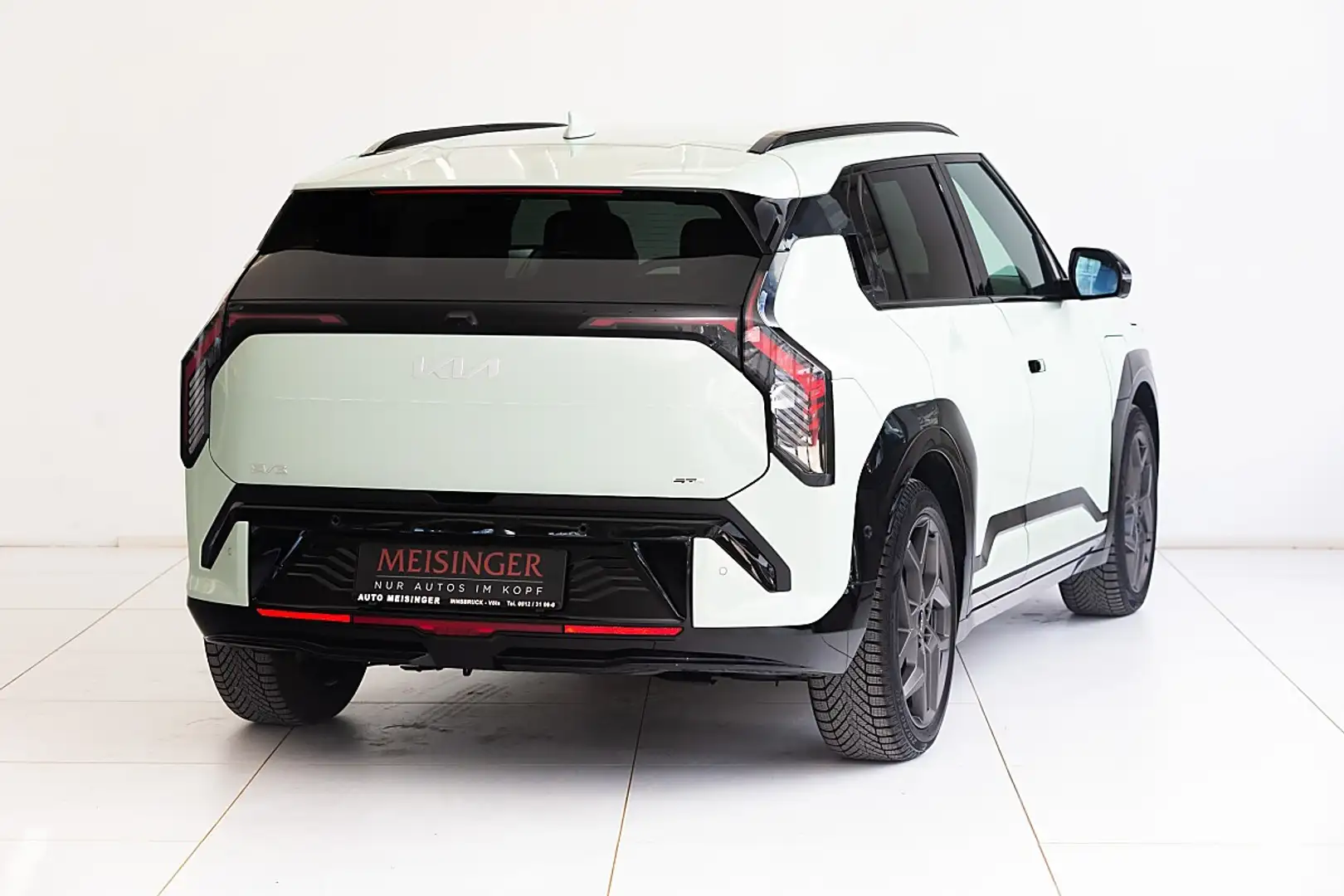 Kia EV3 FWD 81,4kWh Long Range GT-Line / AHV 13 polig a... Grün - 2