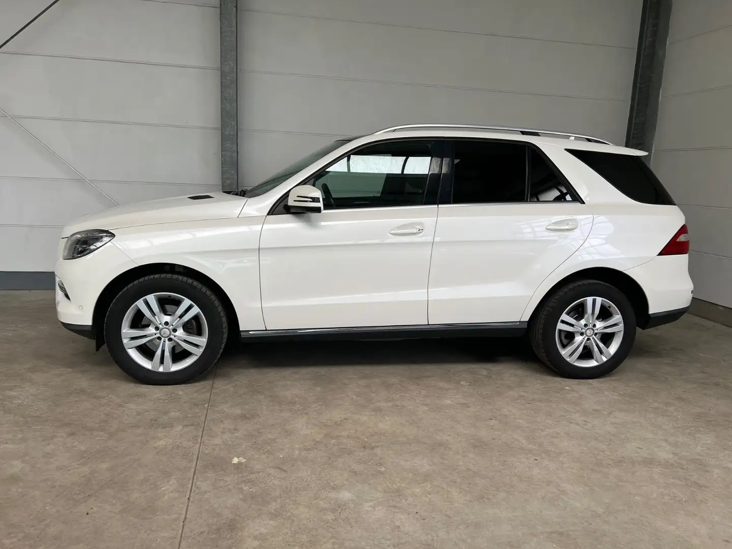 Mercedes-Benz ML 350 CDI BlueTec + 2.Hand + St'hzg + AHK White - 2